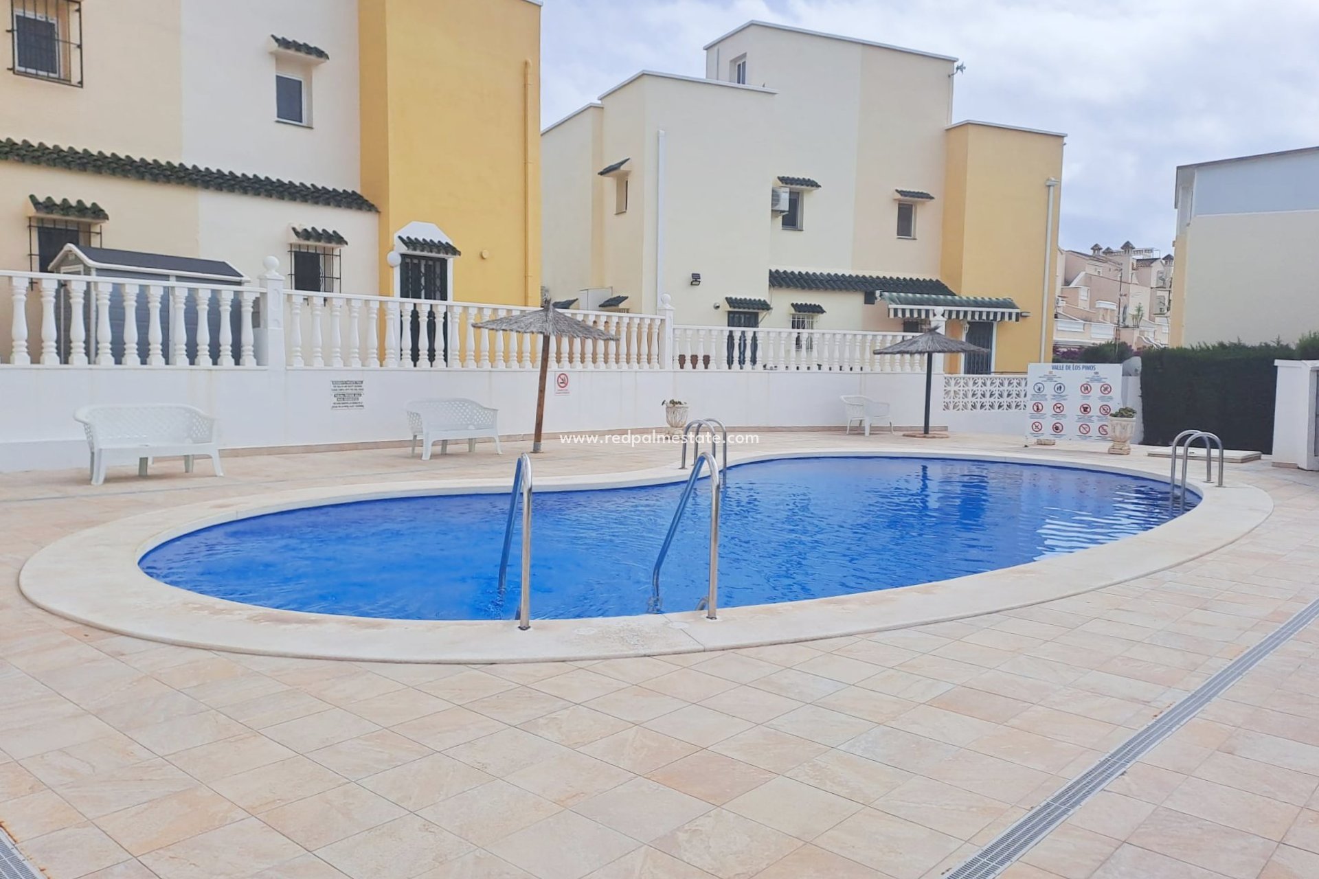 Reventa - Casa Adosada -
Orihuela Costa - Costa Blanca
