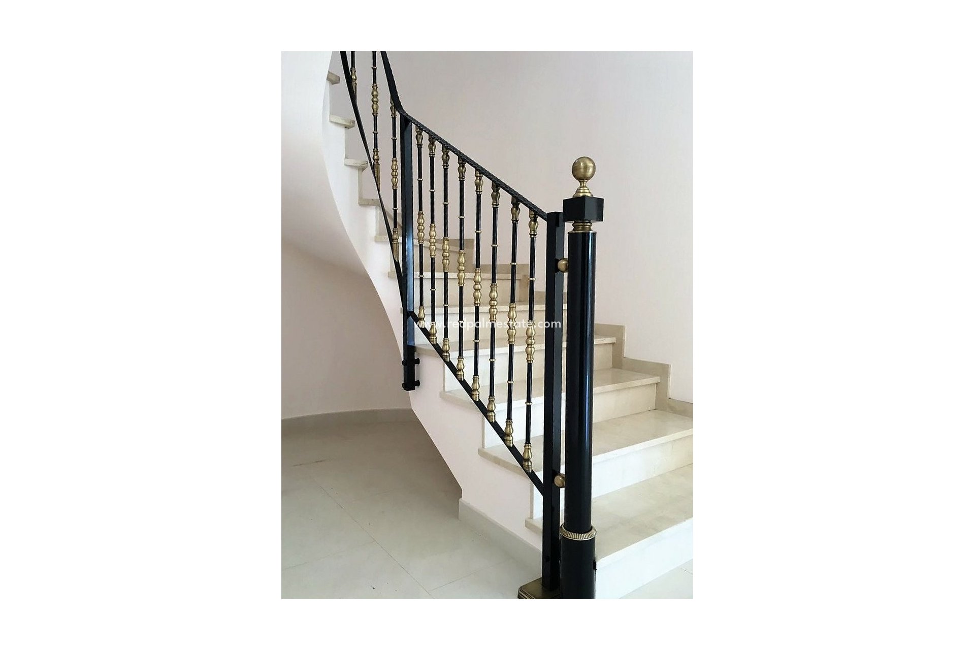 Reventa - Casa Adosada -
Orihuela Costa - Costa Blanca