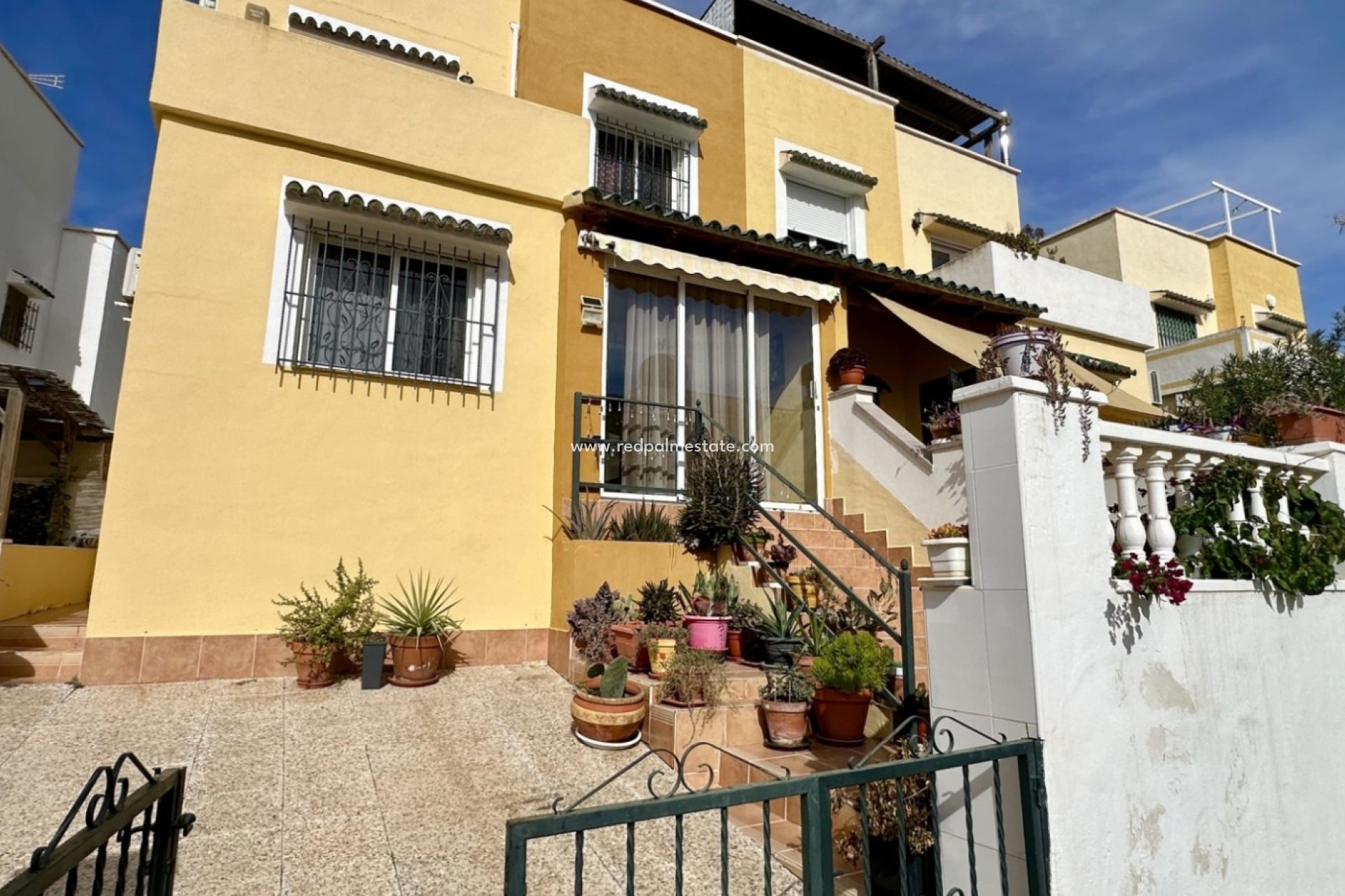 Reventa - Casa Adosada -
Orihuela Costa - Costa Blanca