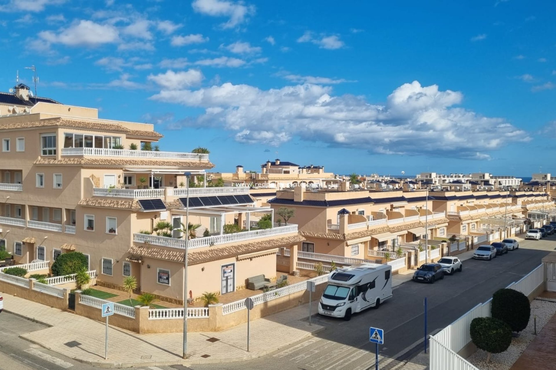 Reventa - Casa Adosada -
Orihuela Costa - Costa Blanca