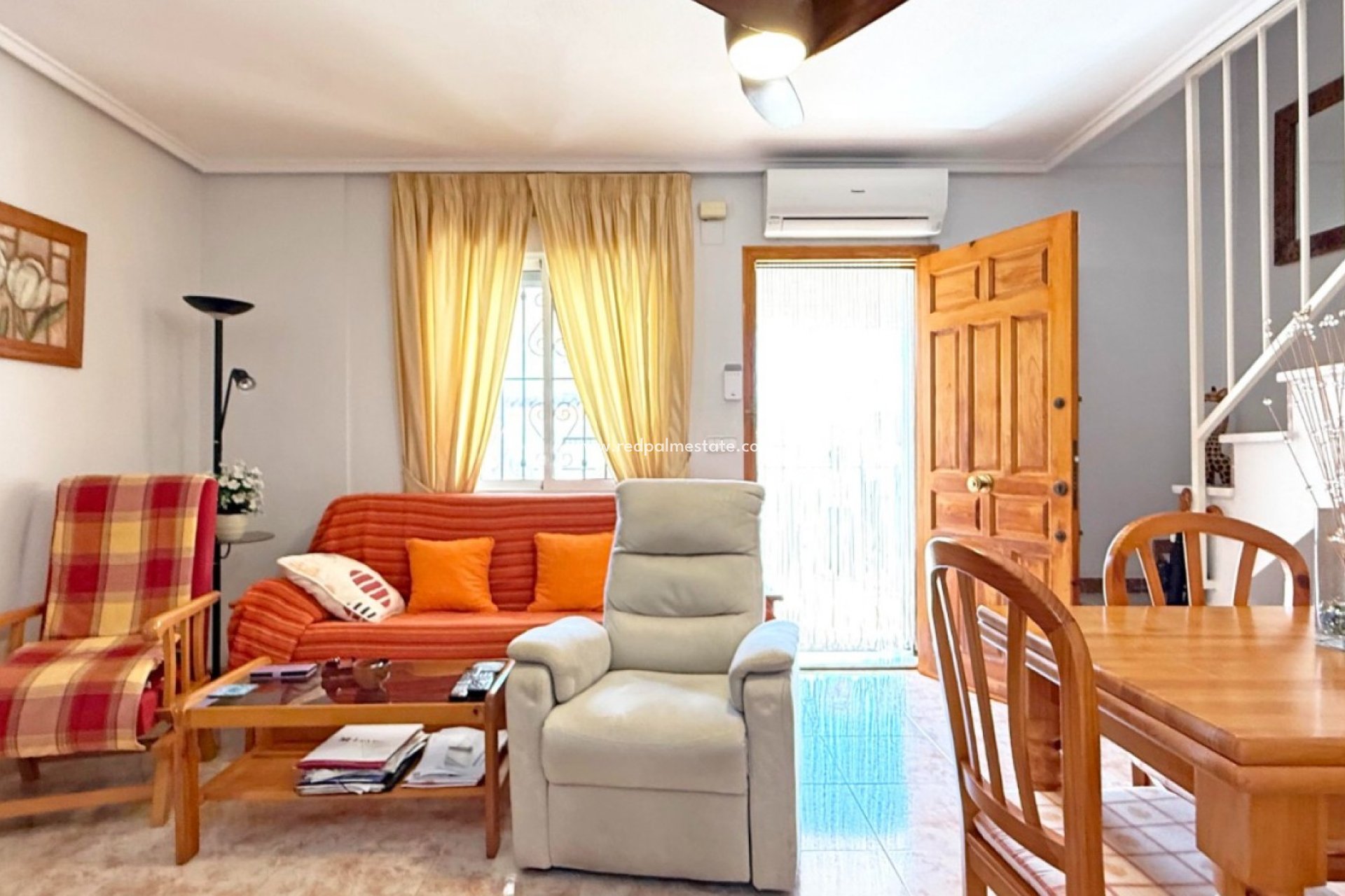 Reventa - Casa Adosada -
Orihuela Costa - Costa Blanca