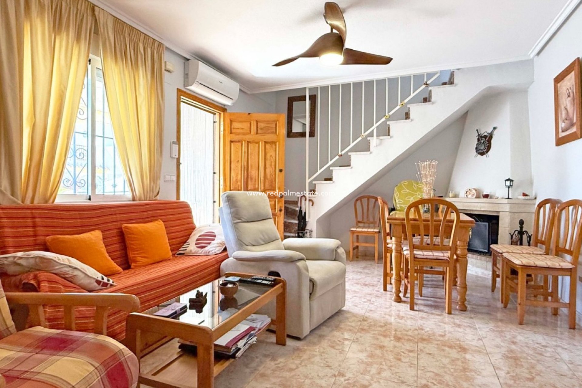 Reventa - Casa Adosada -
Orihuela Costa - Costa Blanca