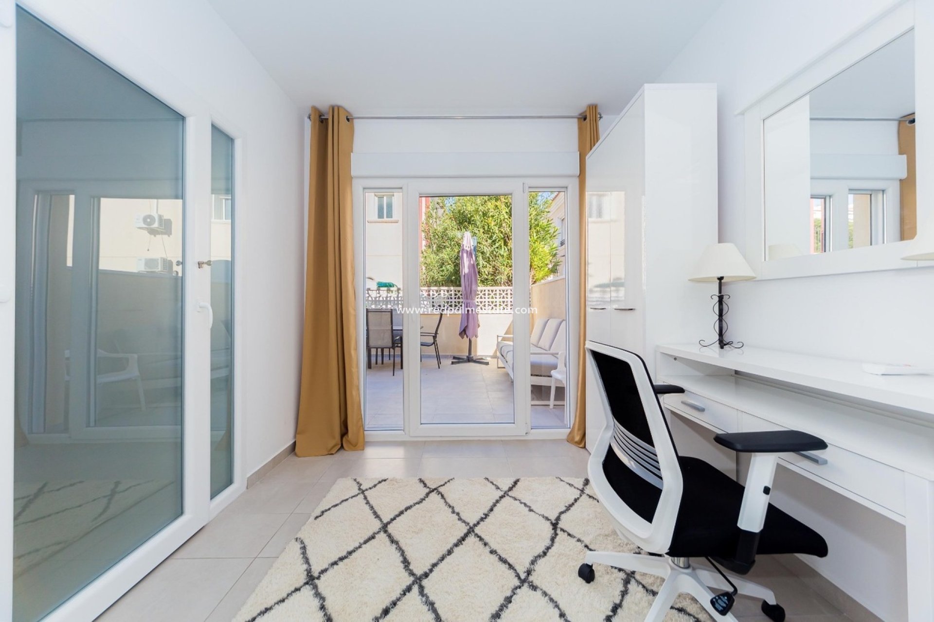 Reventa - Casa Adosada -
Orihuela Costa - Dehesa de campoamor