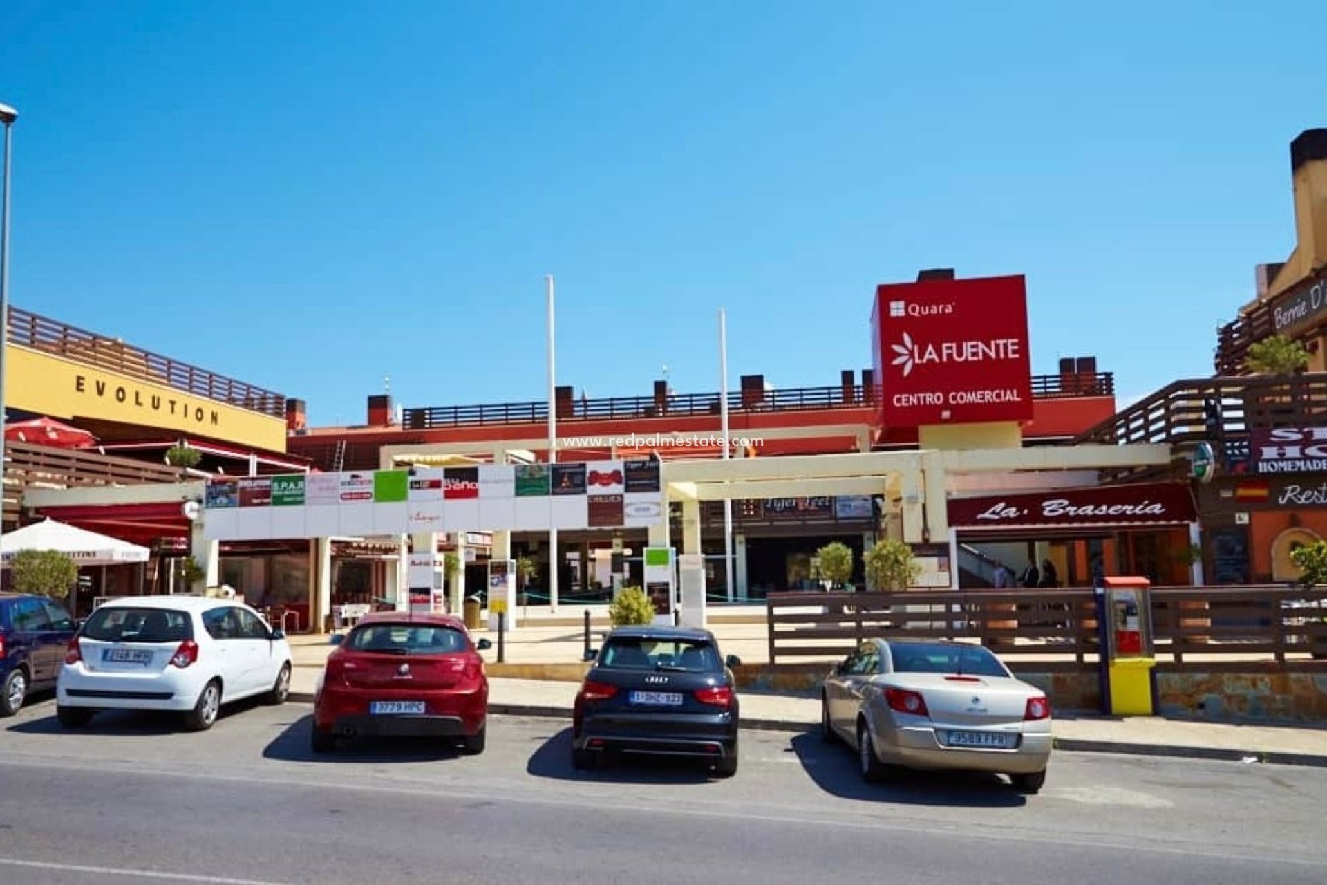 Reventa - Casa Adosada -
Orihuela Costa - Inland
