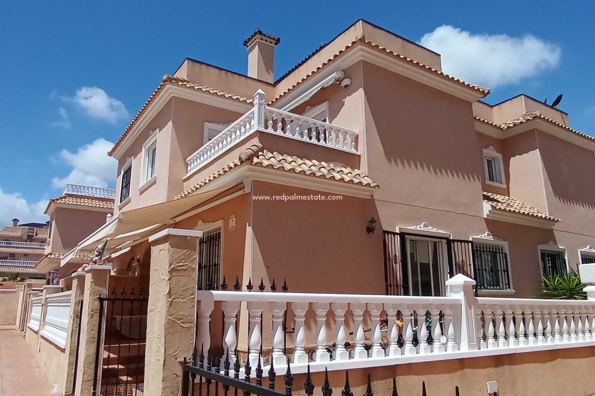 Reventa - Casa Adosada -
Orihuela Costa - Inland