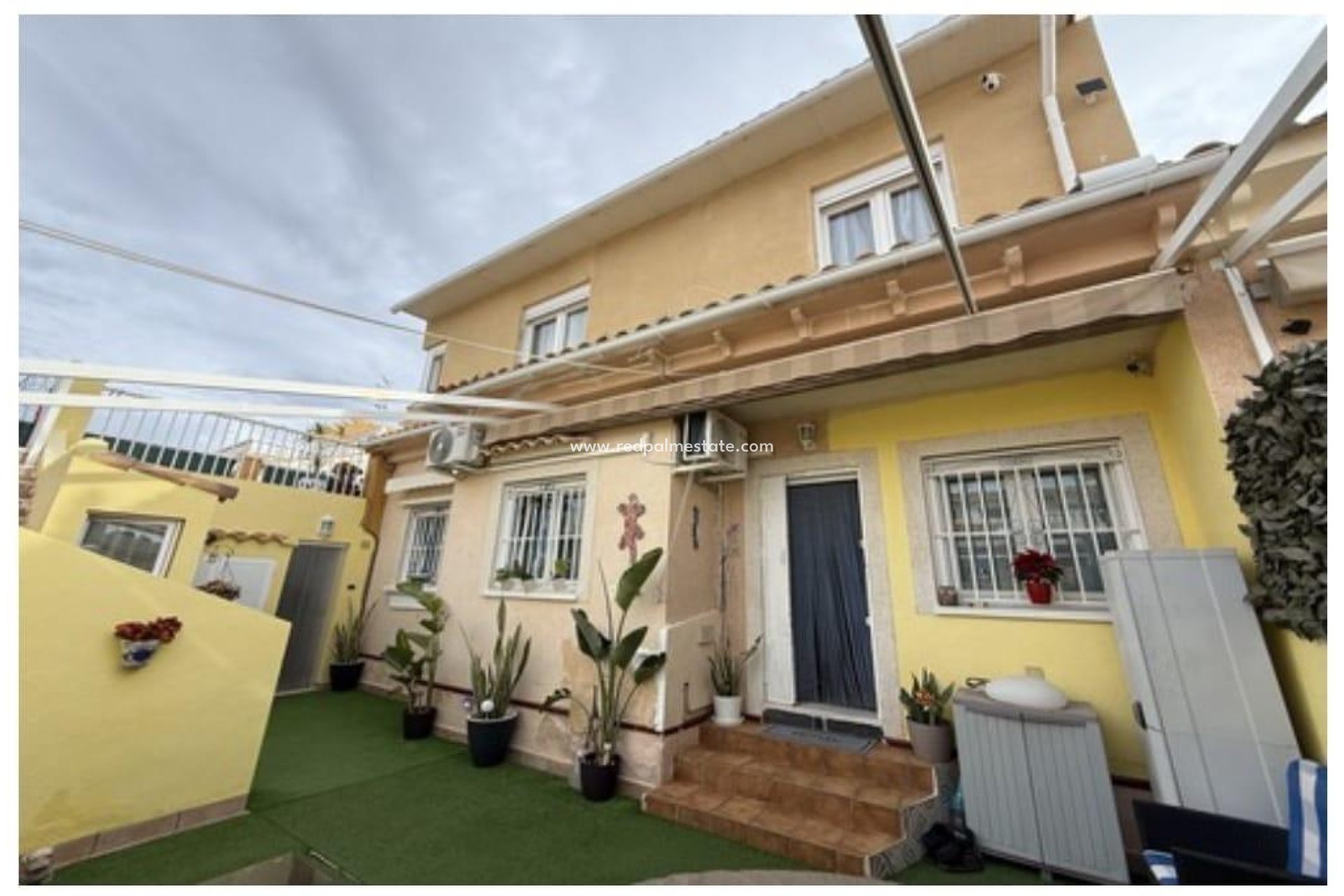 Reventa - Casa Adosada -
Orihuela Costa - La Florida