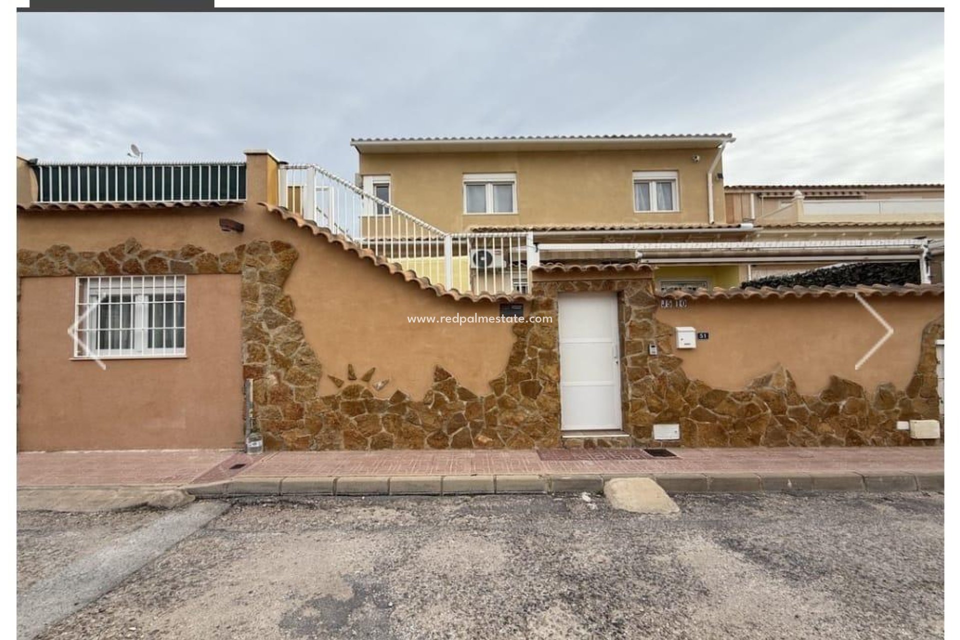 Reventa - Casa Adosada -
Orihuela Costa - La Florida