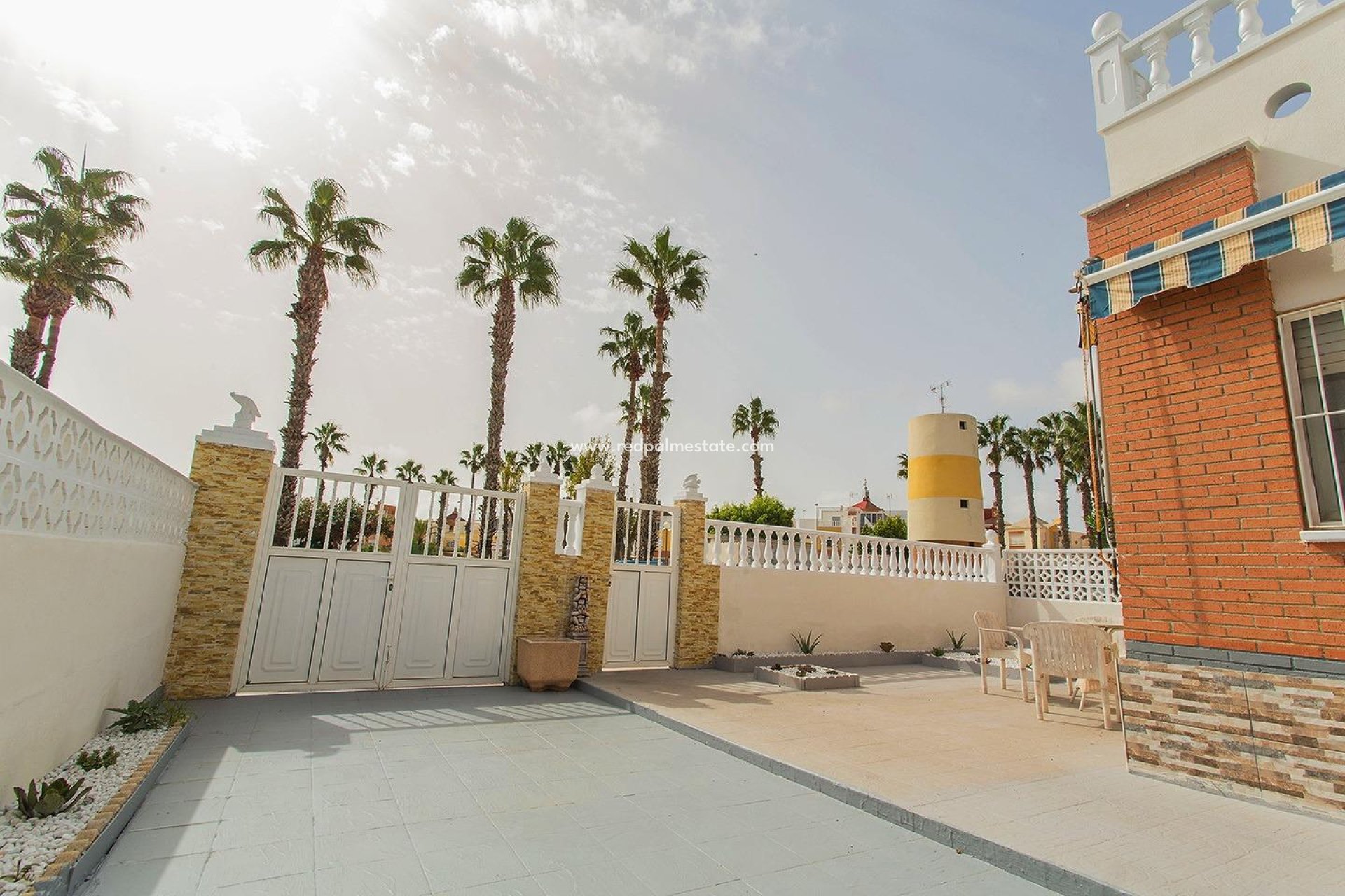 Reventa - Casa Adosada -
Orihuela Costa - La Florida