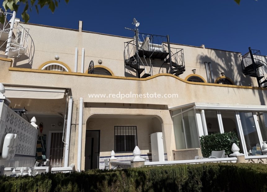 Reventa - Casa Adosada -
Orihuela Costa - La Florida