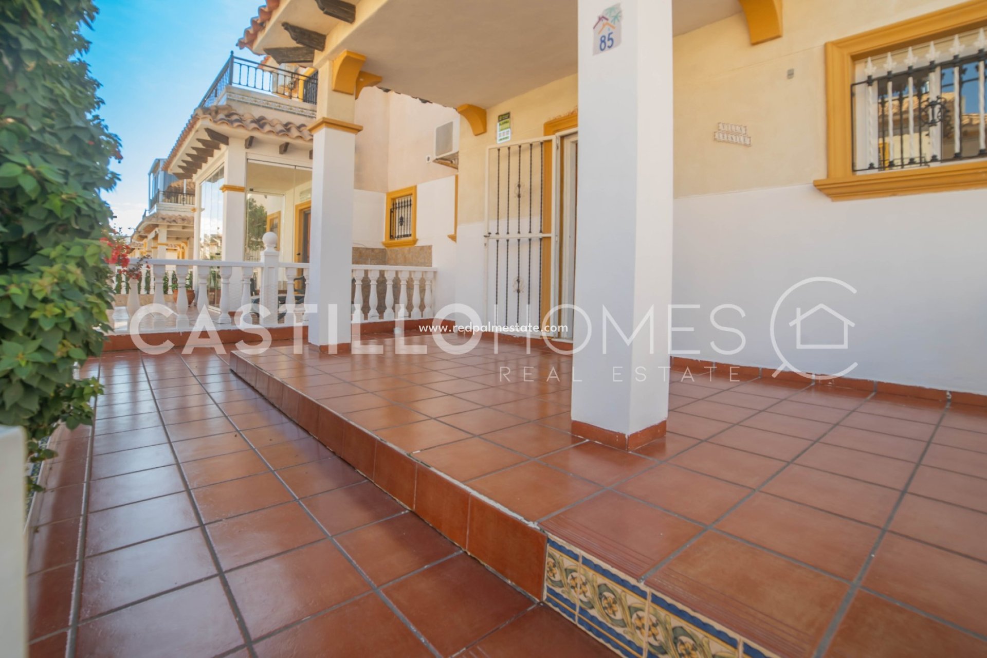 Reventa - Casa Adosada -
Orihuela Costa - La Regia