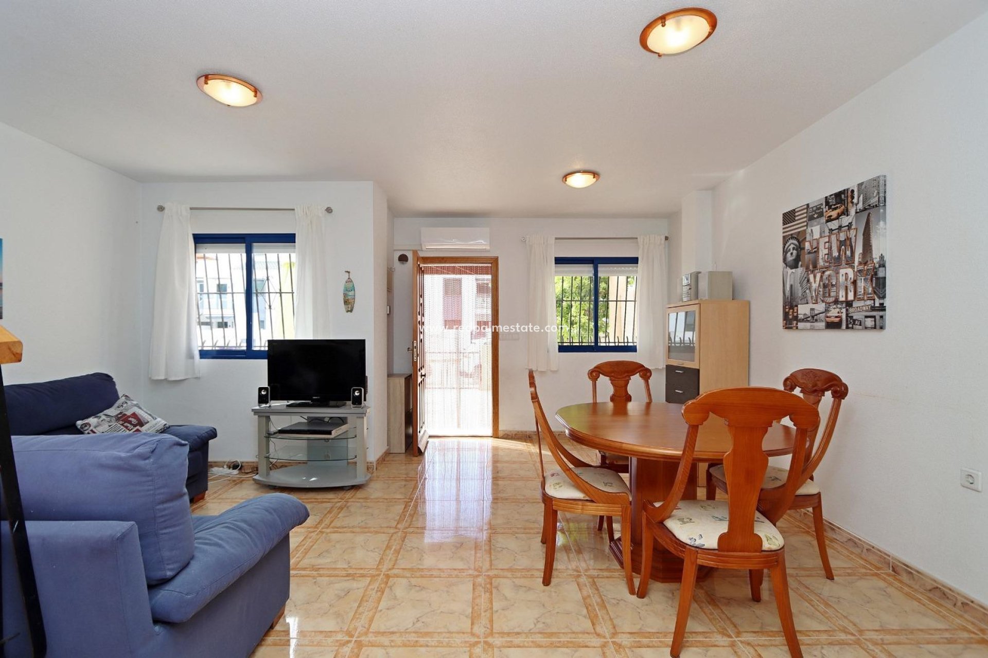 Reventa - Casa Adosada -
Orihuela Costa - La Zenia