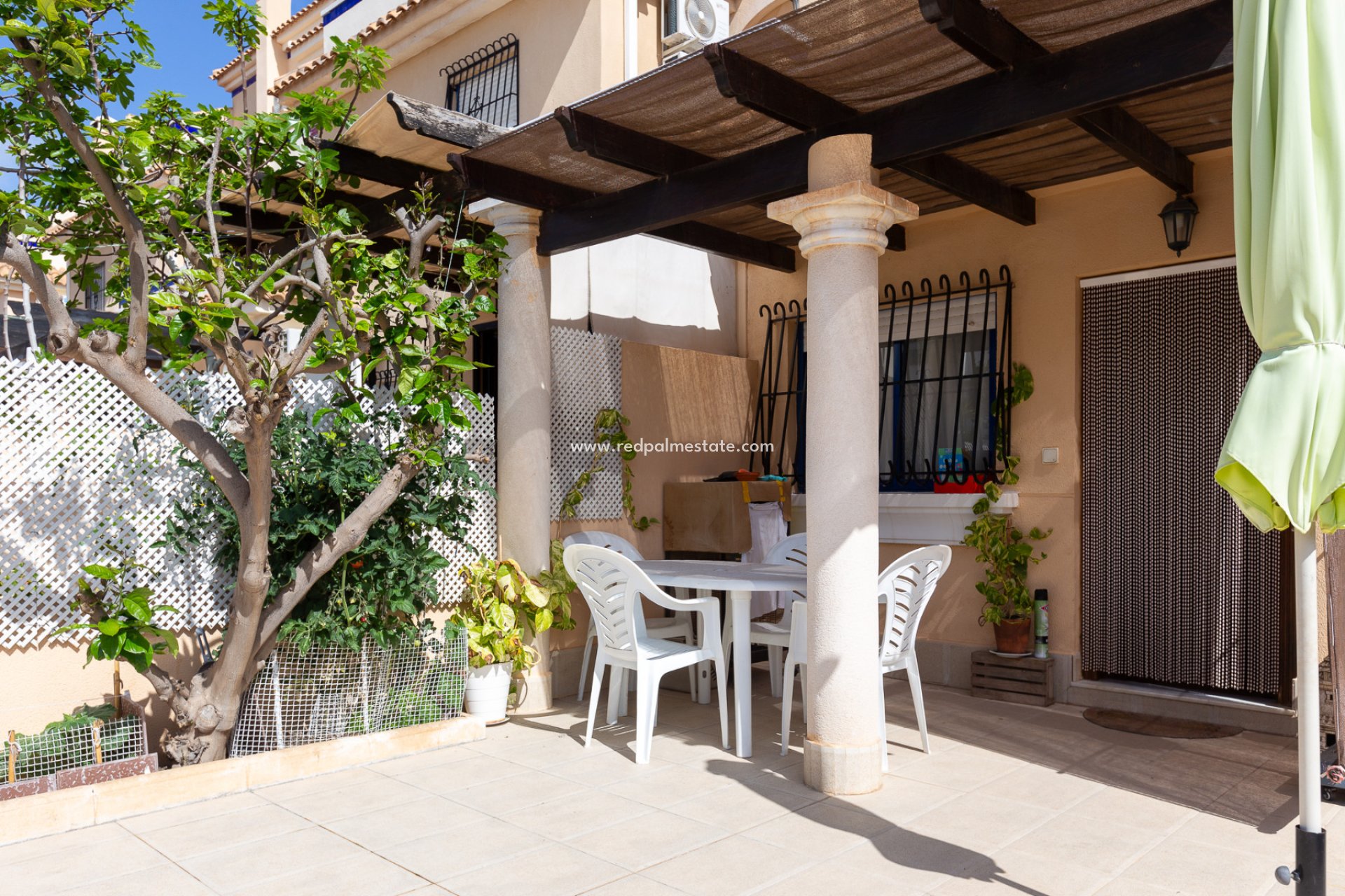 Reventa - Casa Adosada -
Orihuela Costa - La Zenia