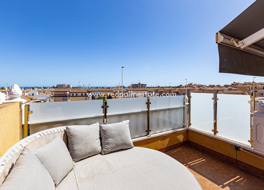 Reventa - Casa Adosada -
Orihuela Costa - La Zenia