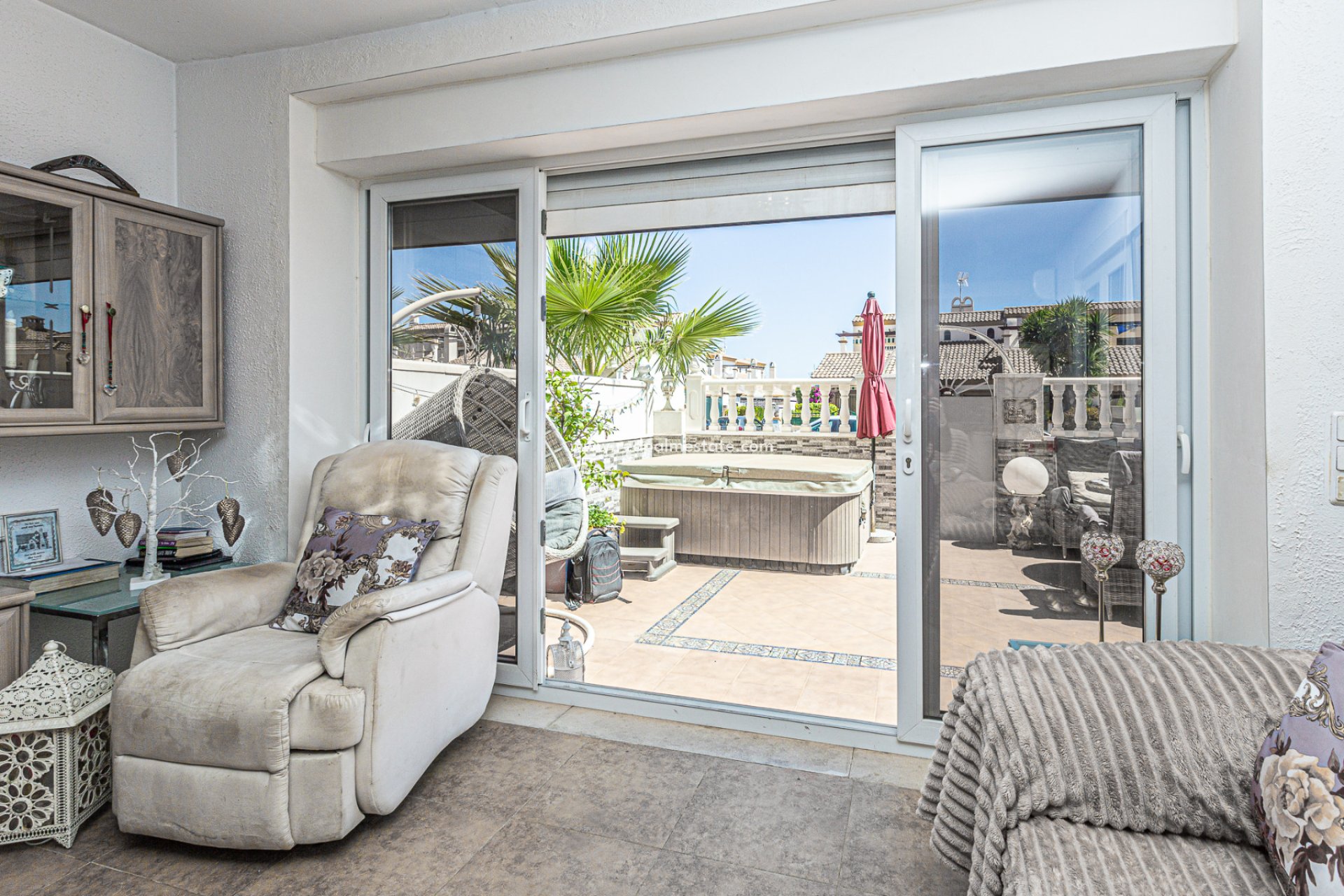 Reventa - Casa Adosada -
Orihuela Costa - La Zenia