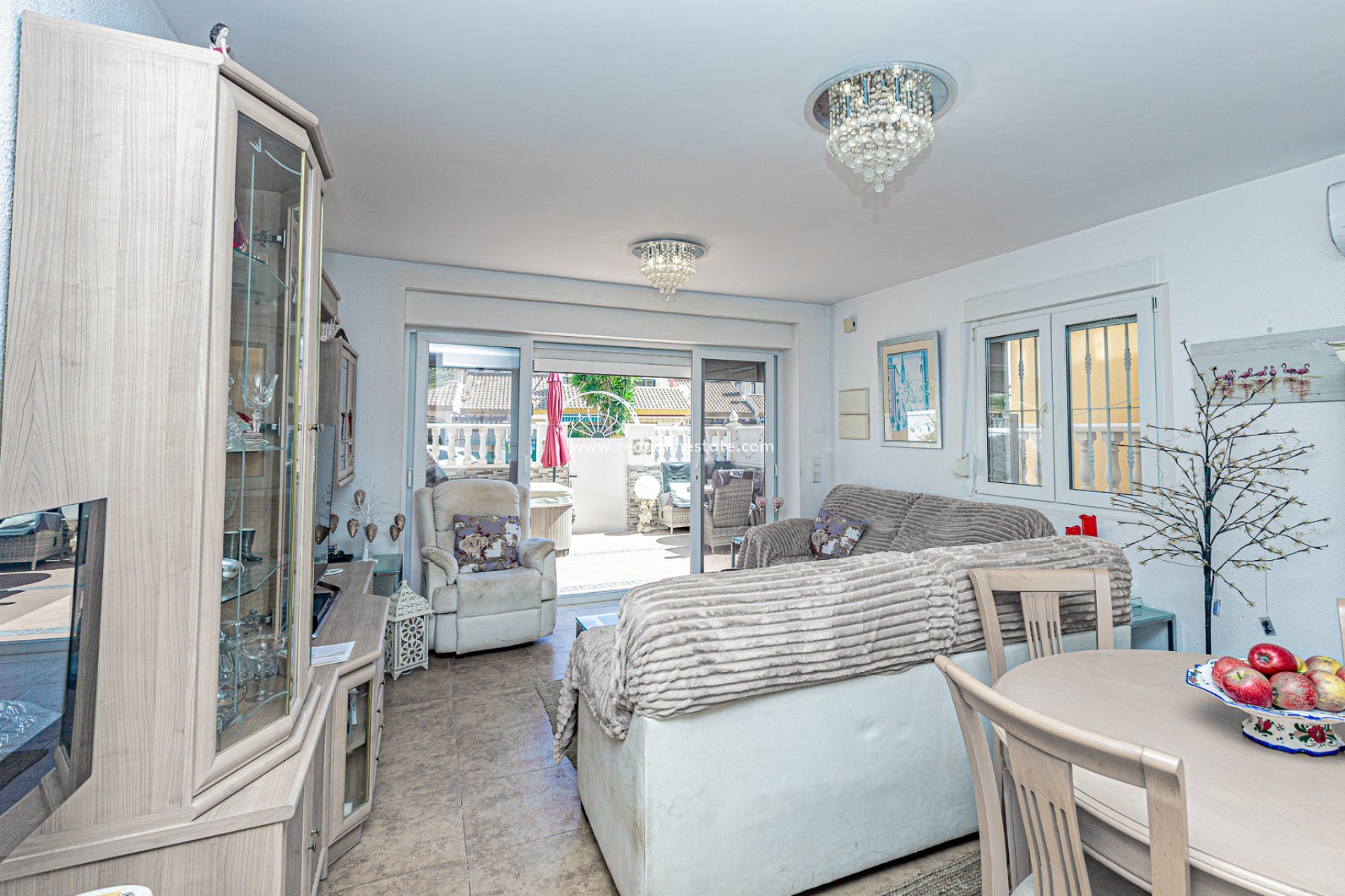 Reventa - Casa Adosada -
Orihuela Costa - La Zenia