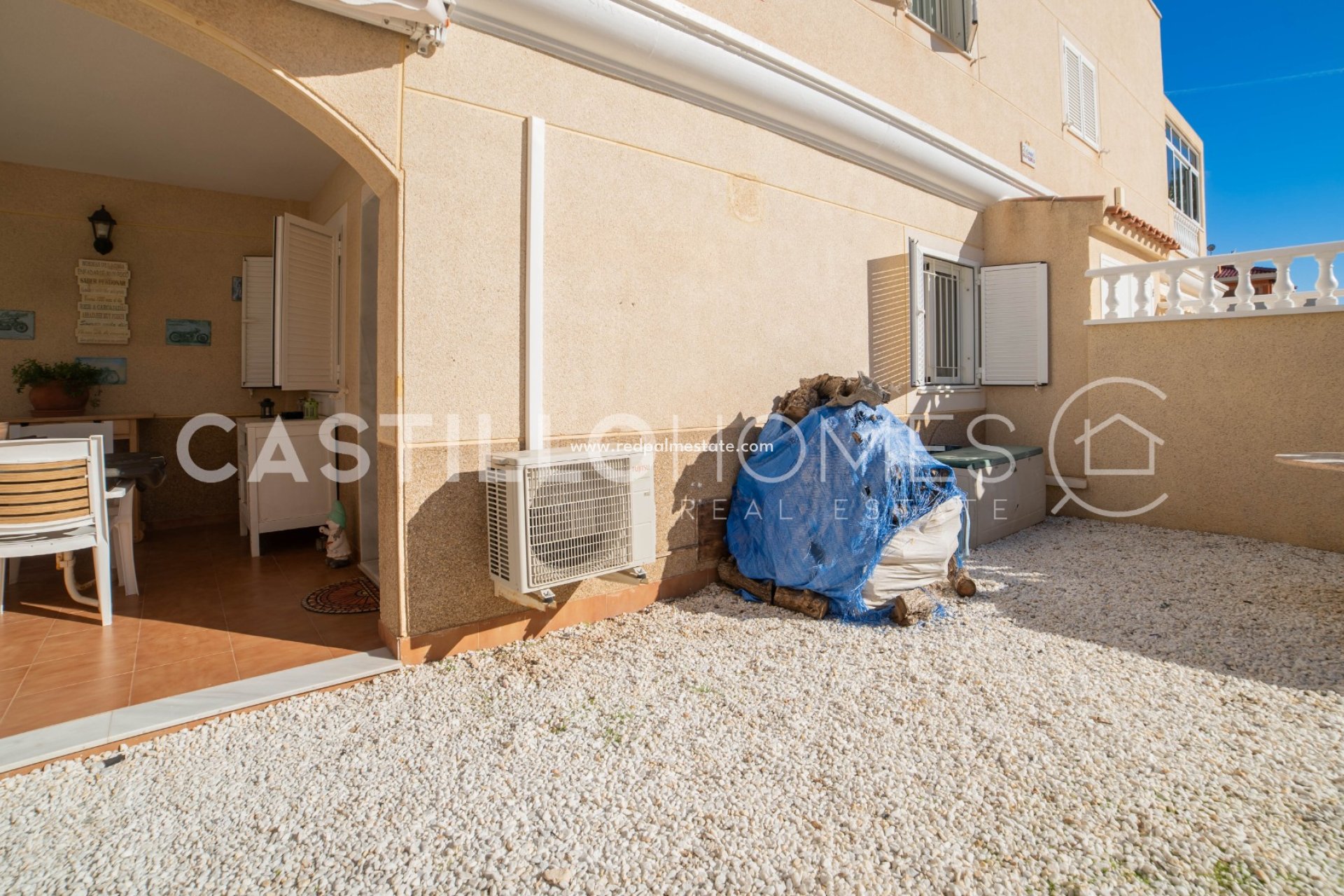 Reventa - Casa Adosada -
Orihuela Costa - La Zenia