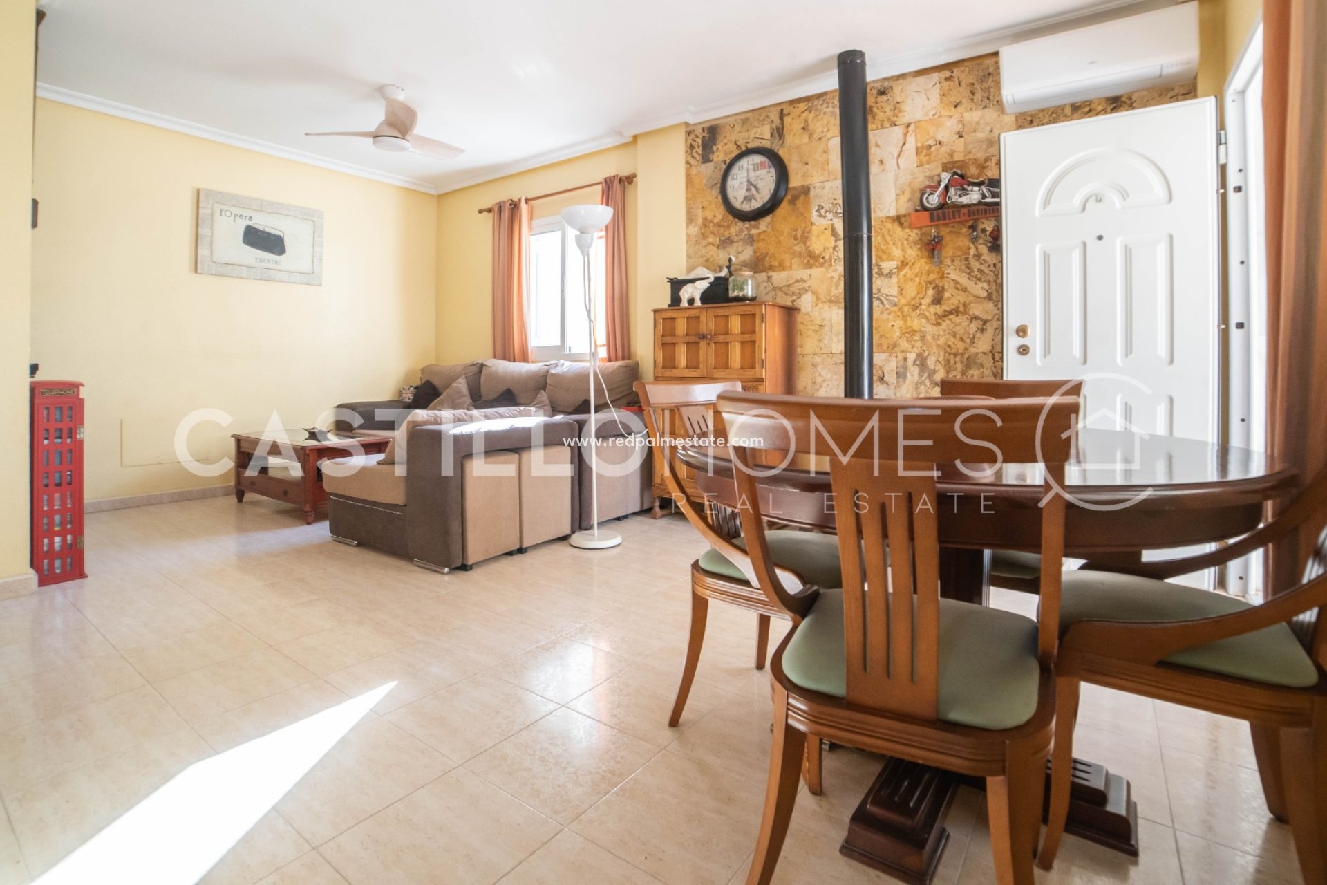 Reventa - Casa Adosada -
Orihuela Costa - La Zenia