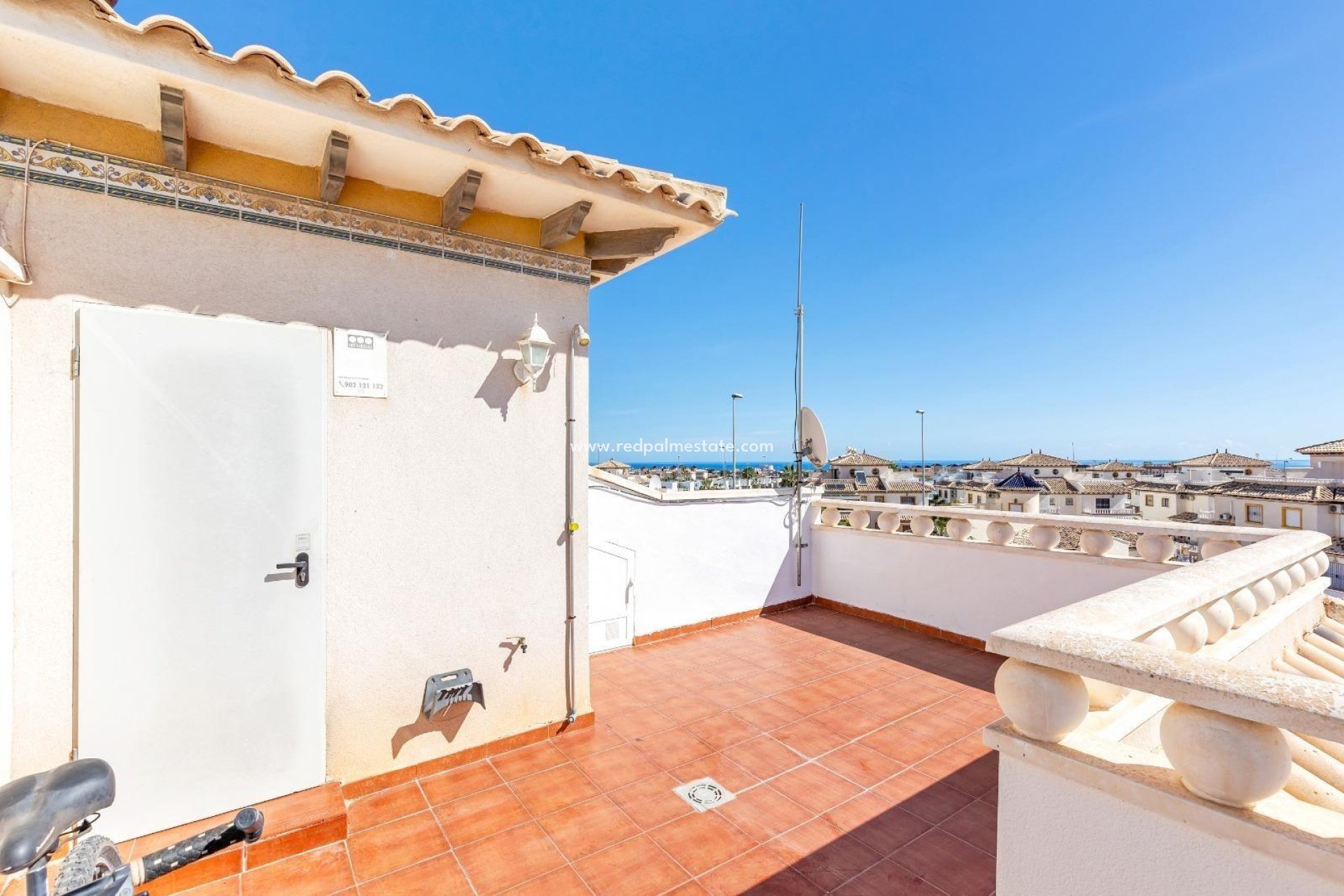Reventa - Casa Adosada -
Orihuela Costa - Lomas De Cabo Roig-los Dolses