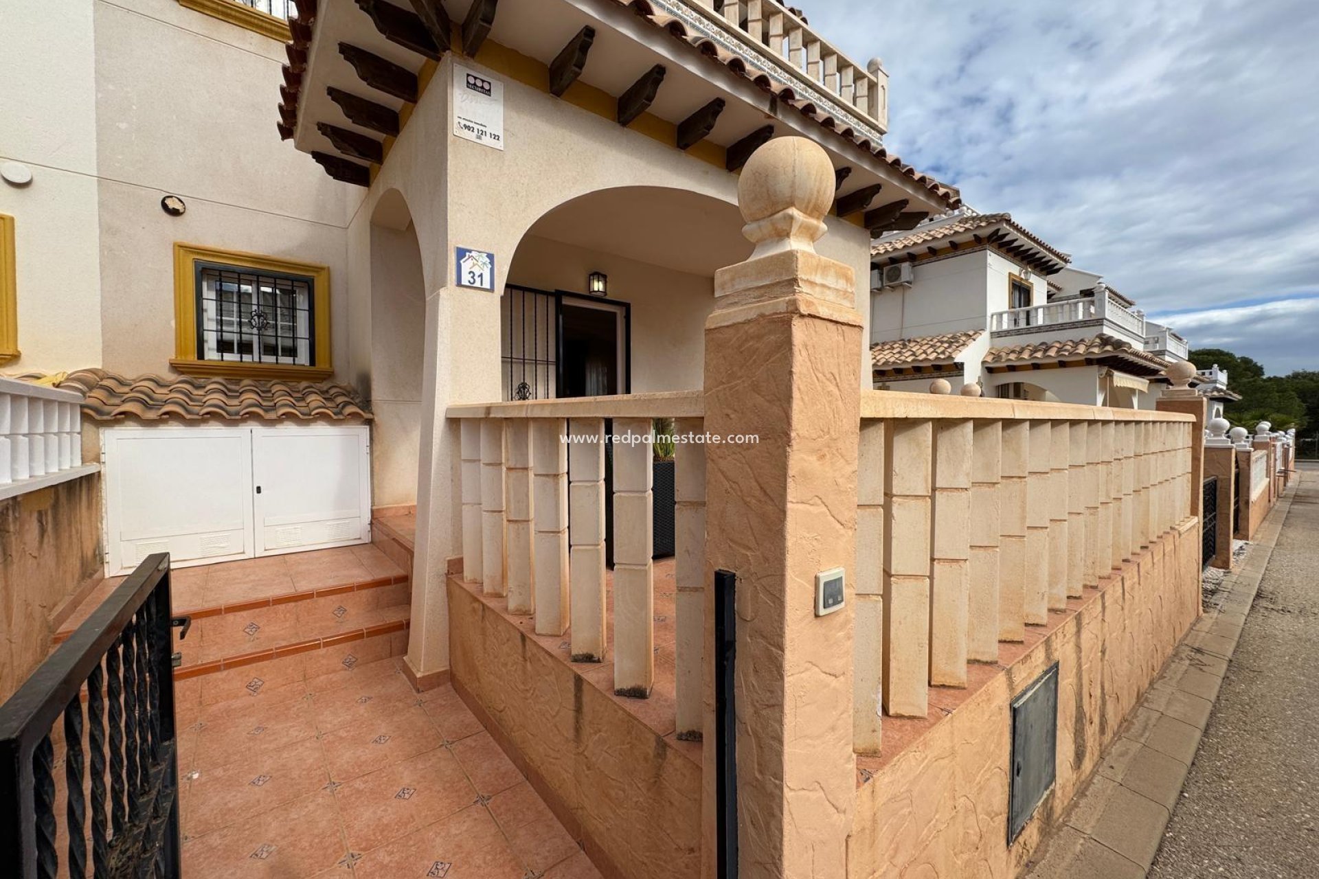 Reventa - Casa Adosada -
Orihuela Costa - Lomas De Cabo Roig-los Dolses