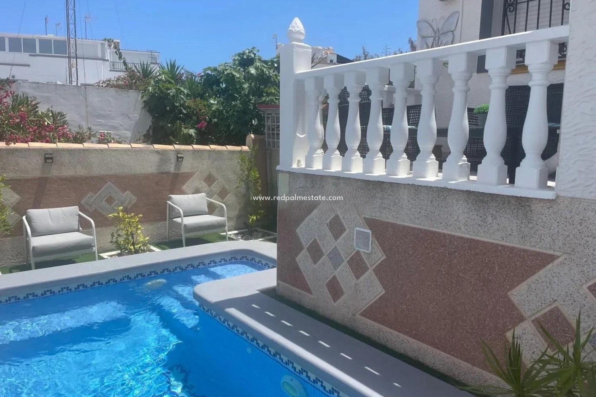 Reventa - Casa Adosada -
Orihuela Costa - Los Almendros-la Florida