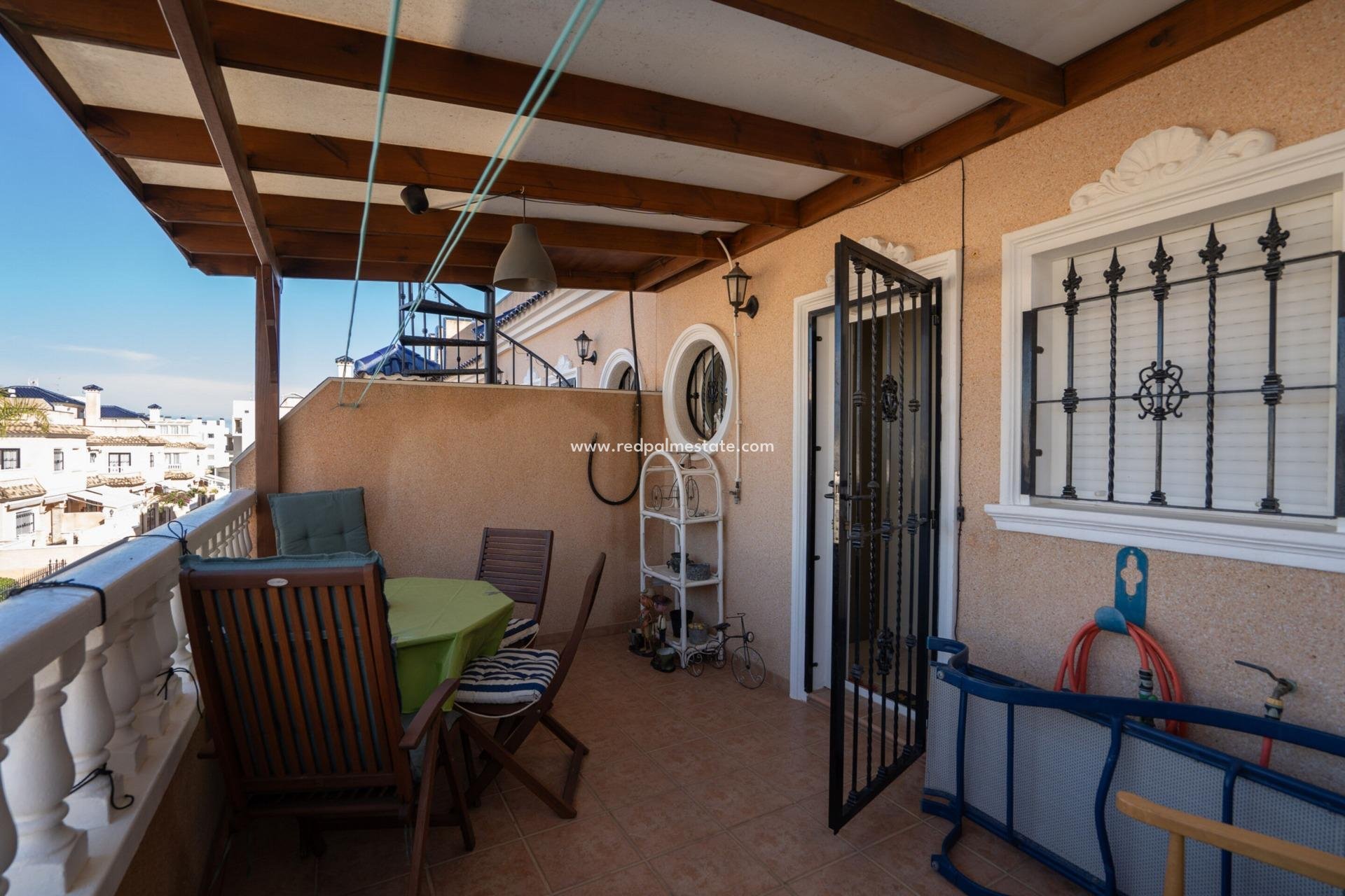 Reventa - Casa Adosada -
Orihuela Costa - Los Dolses