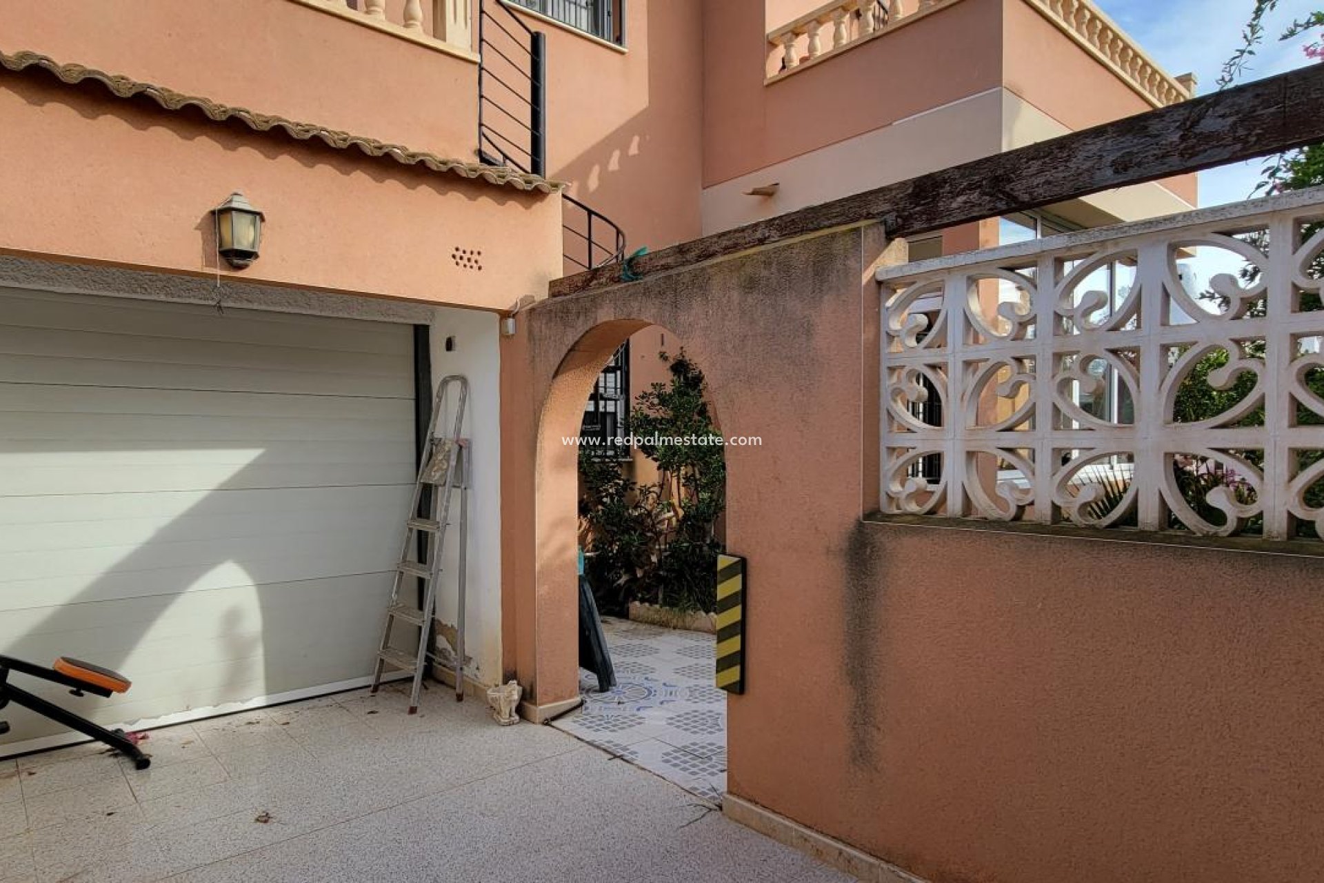 Reventa - Casa Adosada -
Orihuela Costa - Mil Palmeras