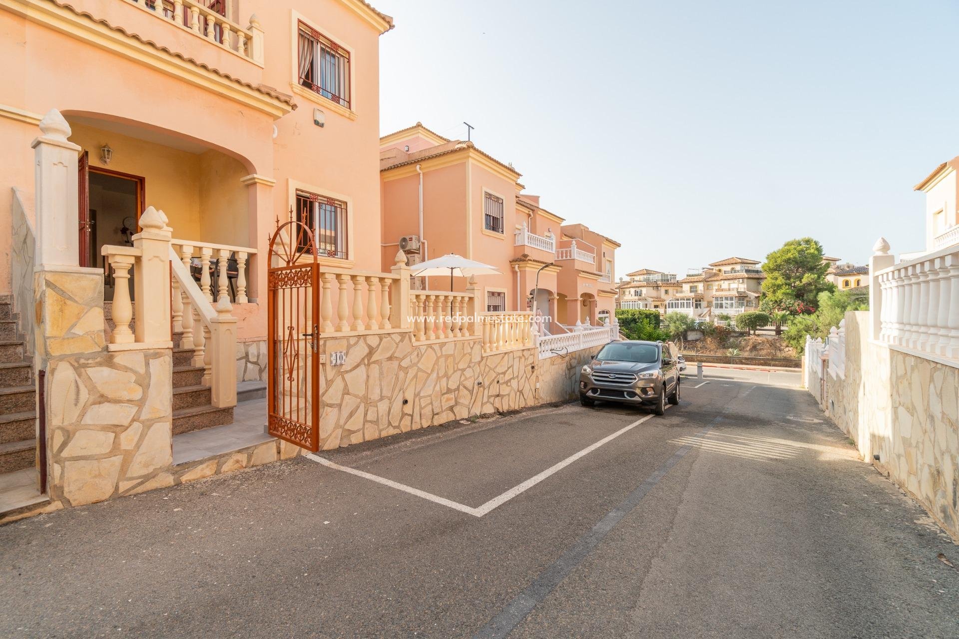 Reventa - Casa Adosada -
Orihuela Costa - Playa Flamenca