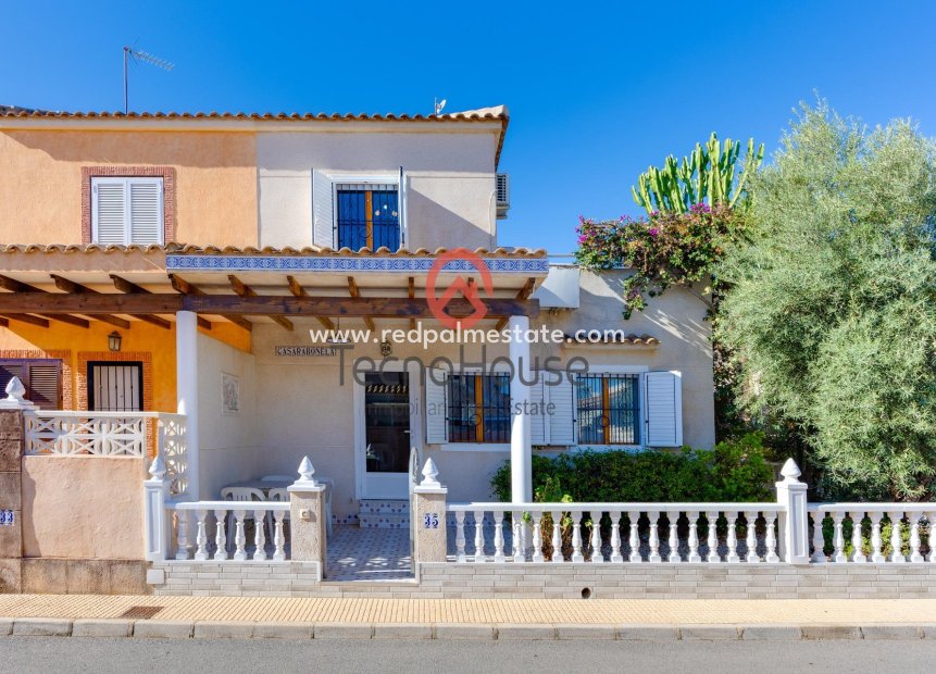 Reventa - Casa Adosada -
Orihuela Costa - Playa Flamenca