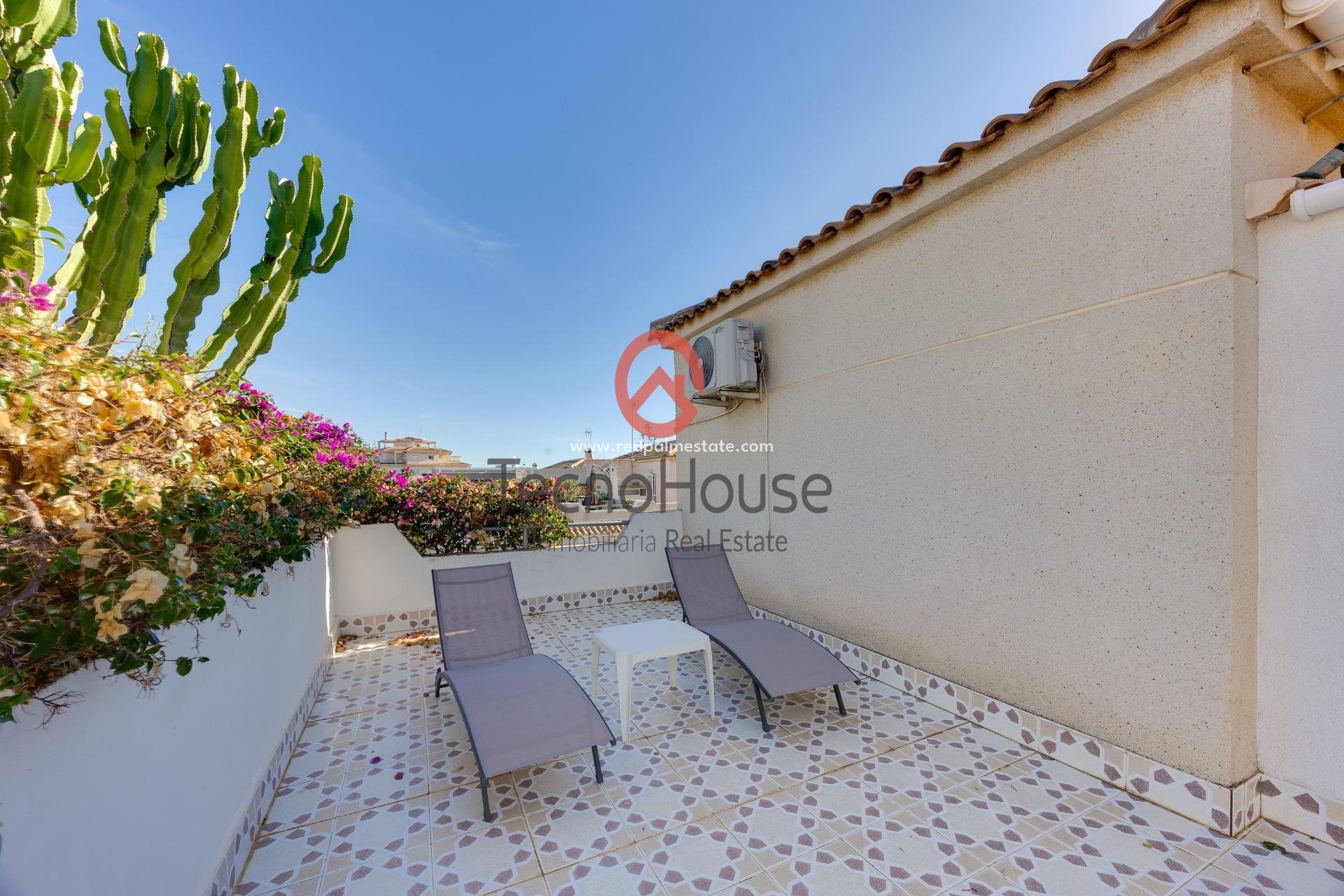 Reventa - Casa Adosada -
Orihuela Costa - Playa Flamenca