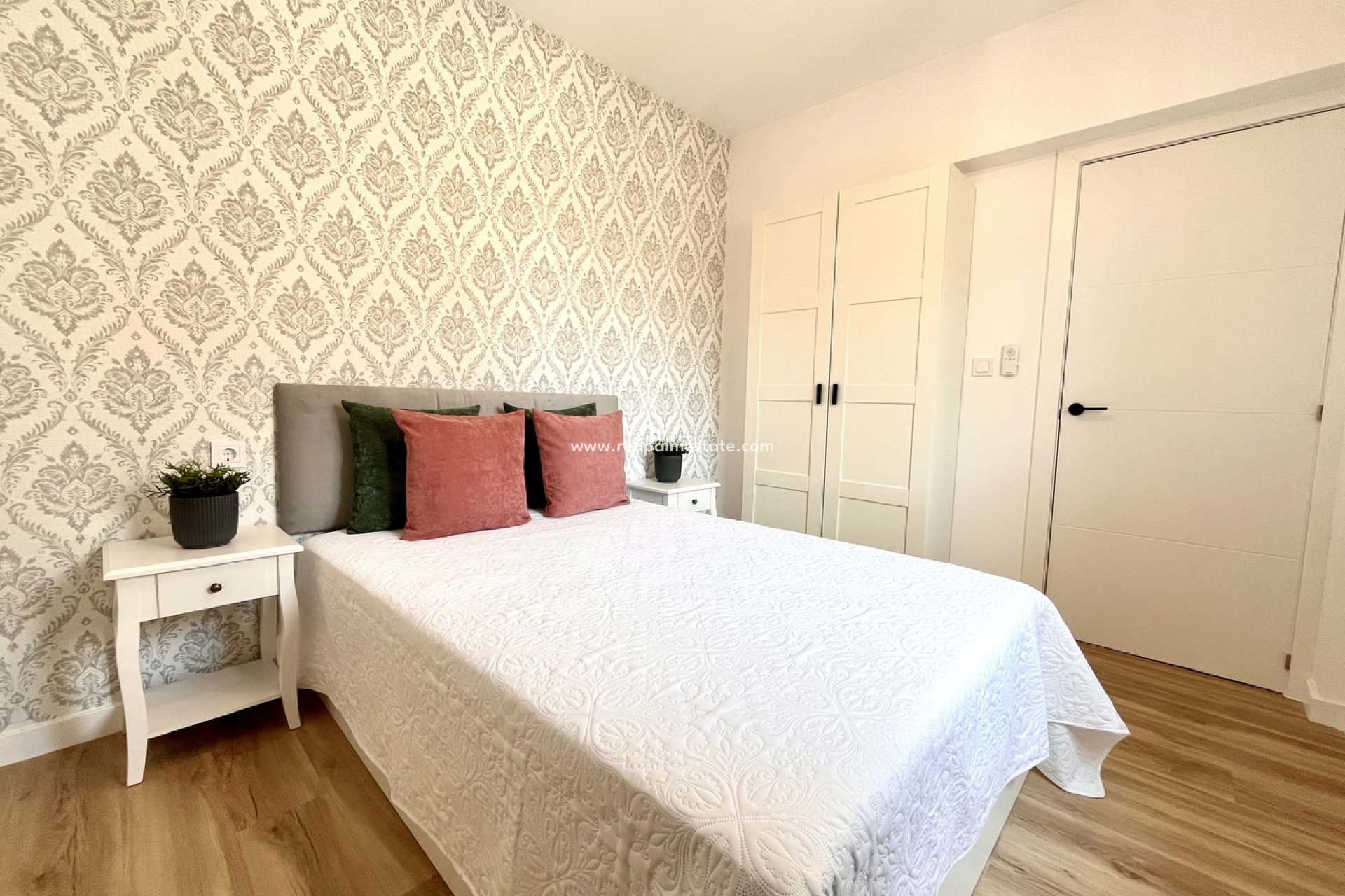 Reventa - Casa Adosada -
Orihuela Costa - Playa Flamenca