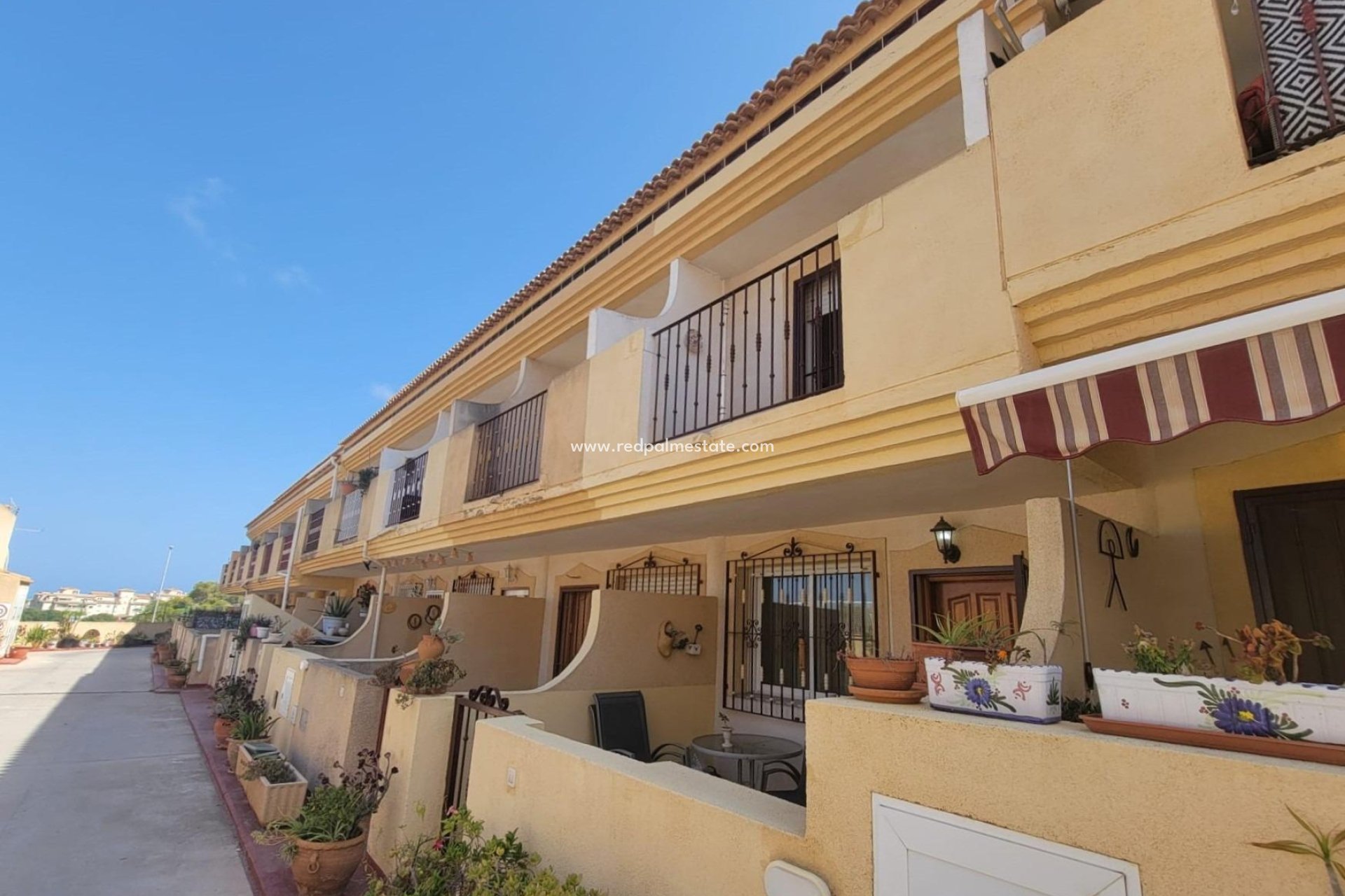 Reventa - Casa Adosada -
Orihuela Costa - Playa Flamenca