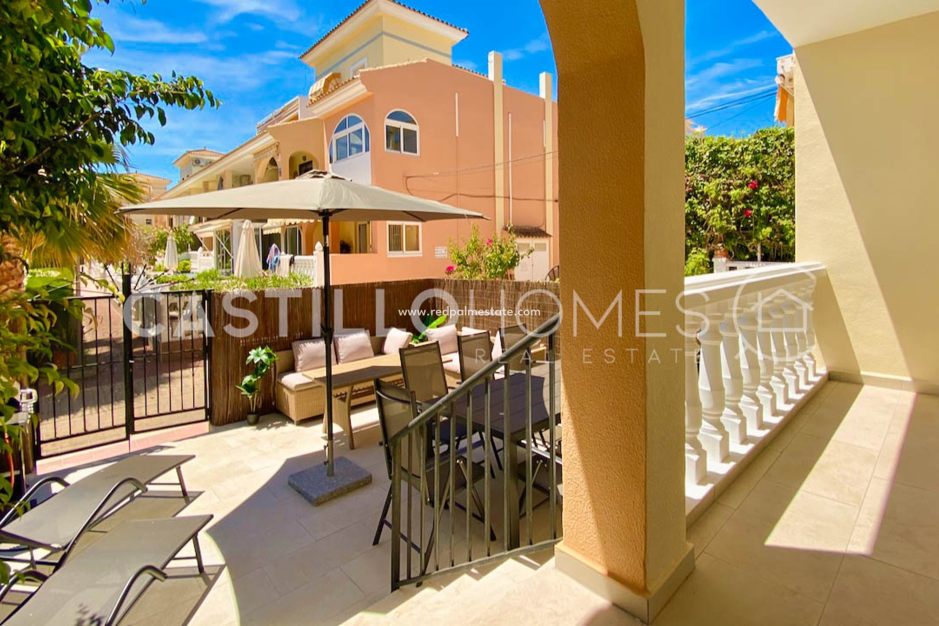 Reventa - Casa Adosada -
Orihuela Costa - Playa Flamenca