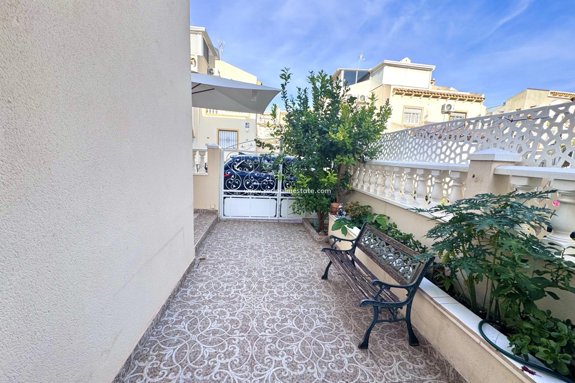 Reventa - Casa Adosada -
Orihuela Costa - Playa Flamenca