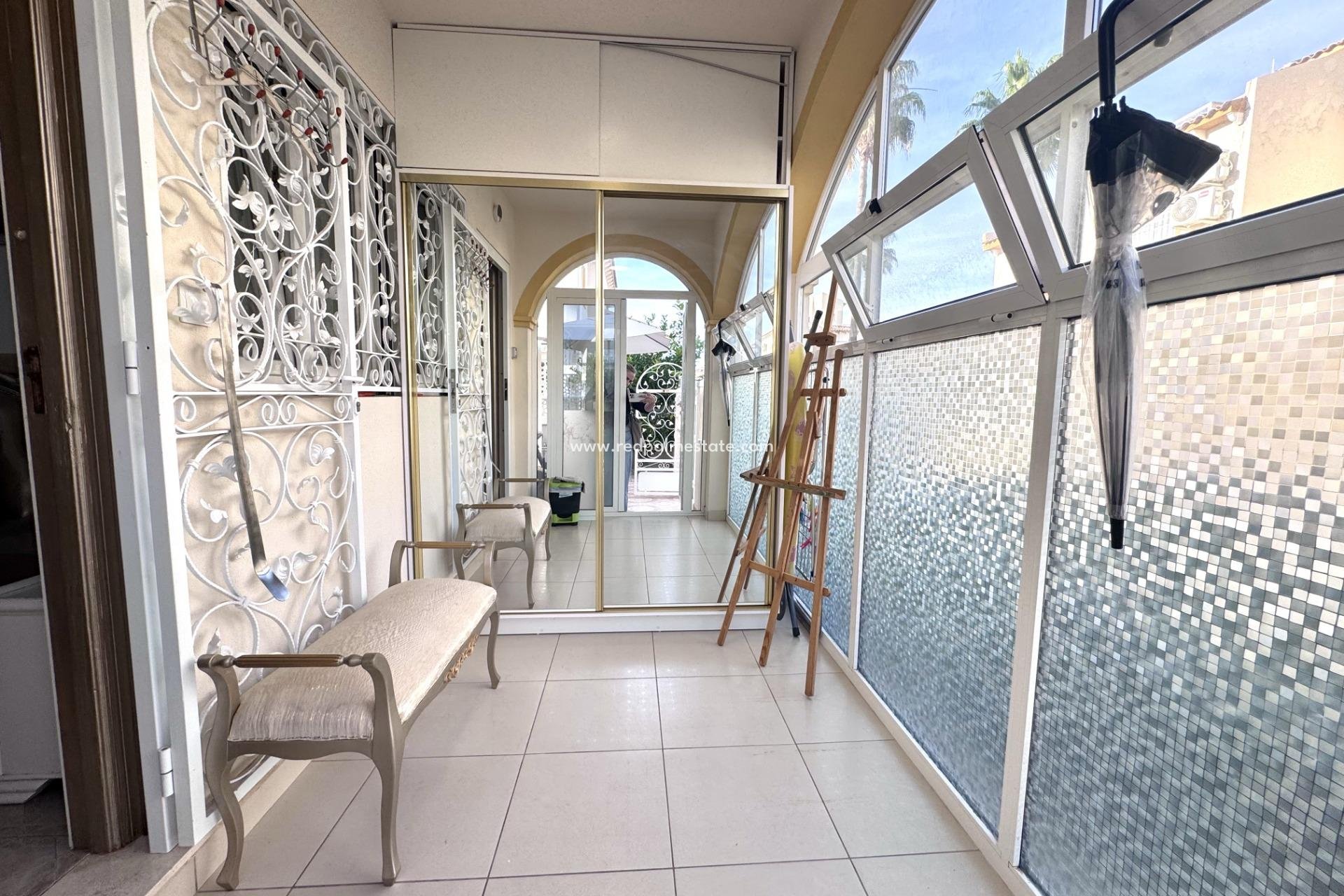 Reventa - Casa Adosada -
Orihuela Costa - Playa Flamenca