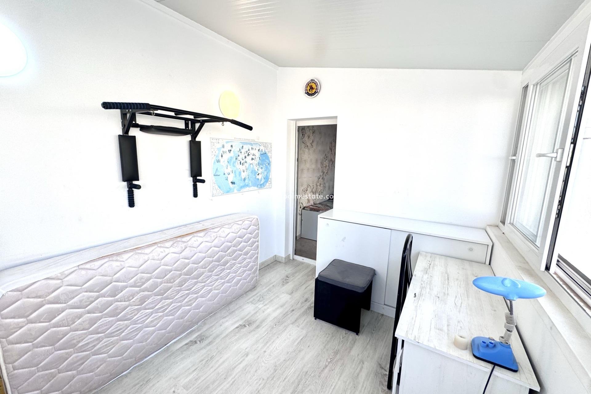 Reventa - Casa Adosada -
Orihuela Costa - Playa Flamenca