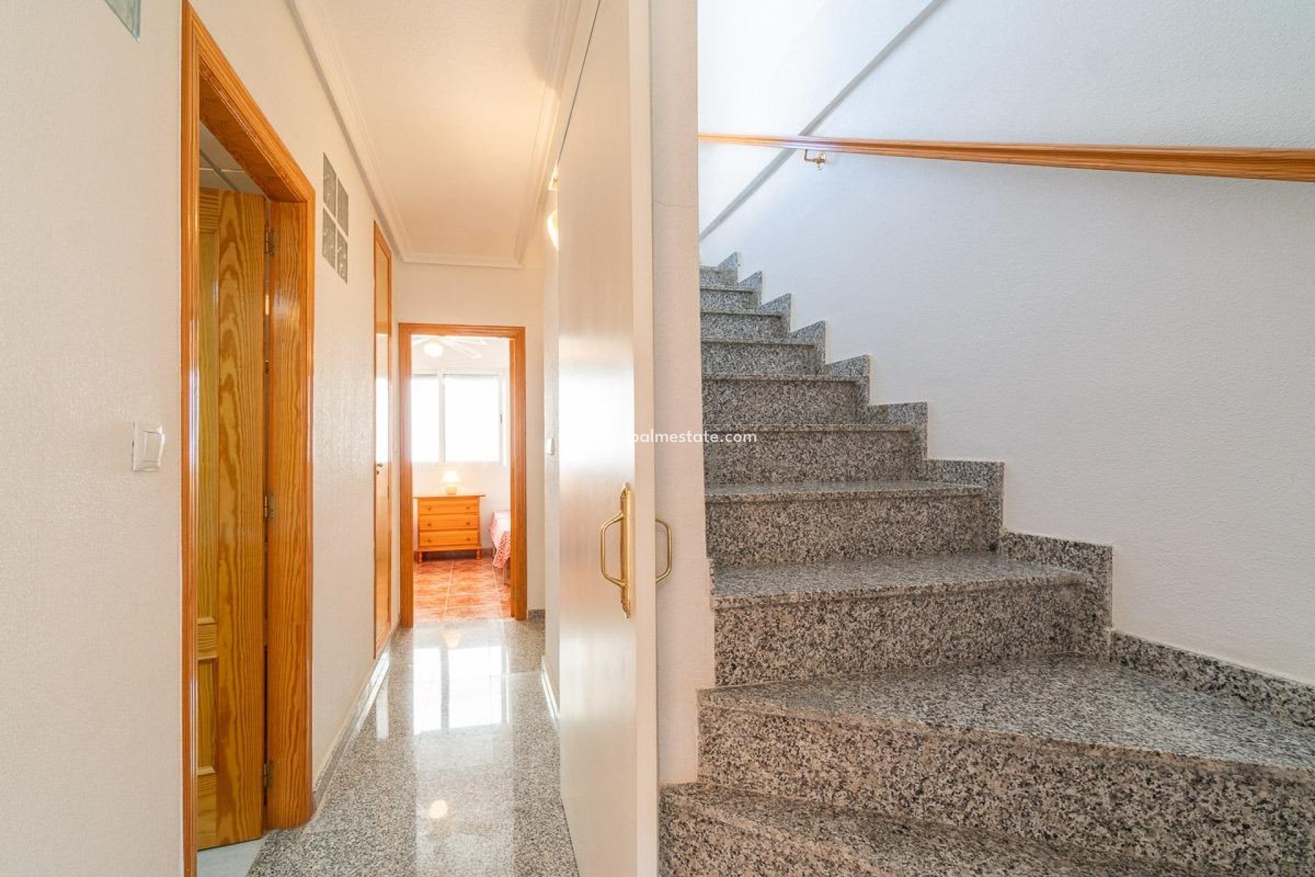 Reventa - Casa Adosada -
Orihuela Costa - Playa Flamenca