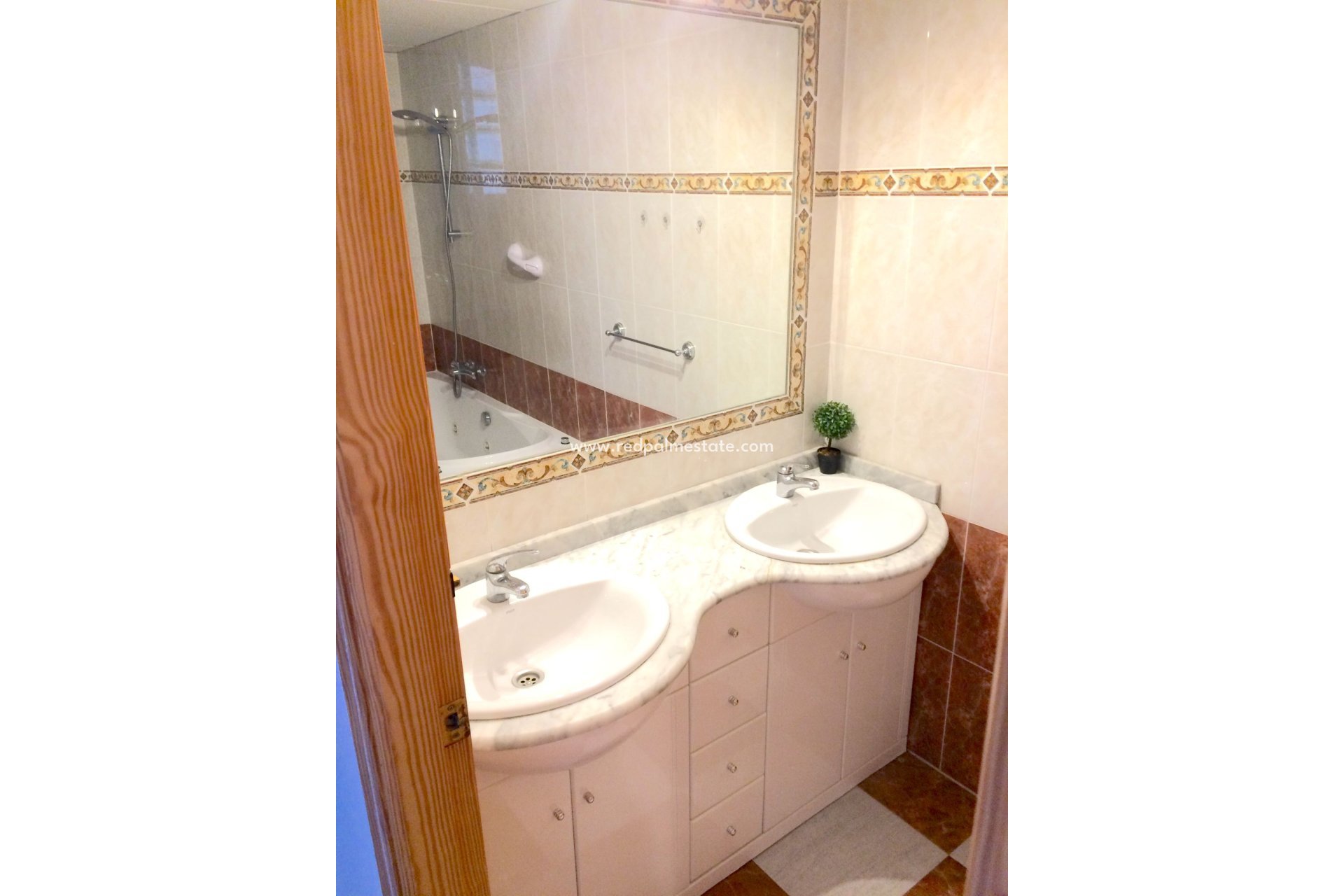 Reventa - Casa Adosada -
Orihuela Costa - Playa Flamenca