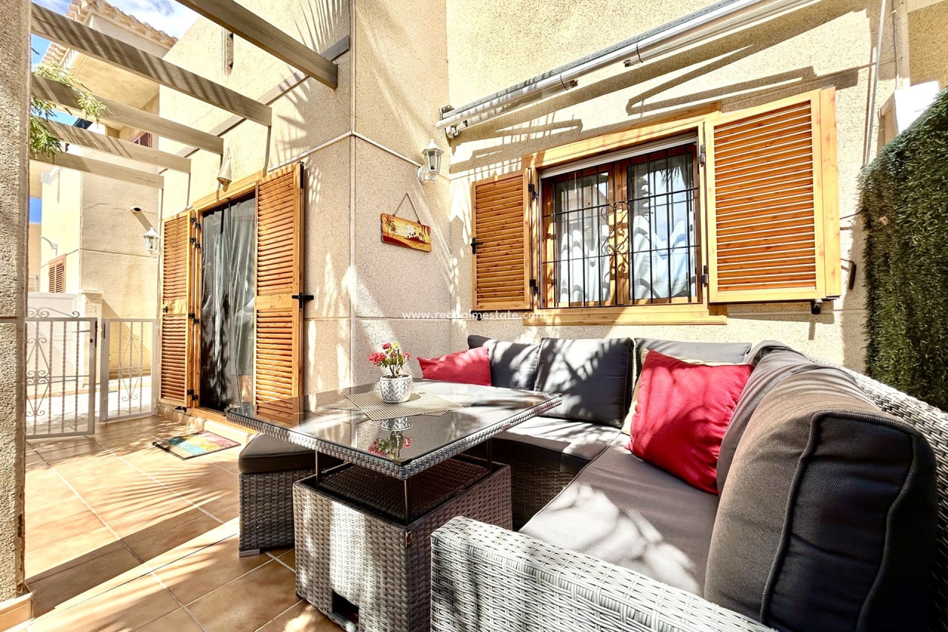 Reventa - Casa Adosada -
Orihuela Costa - Playa Flamenca