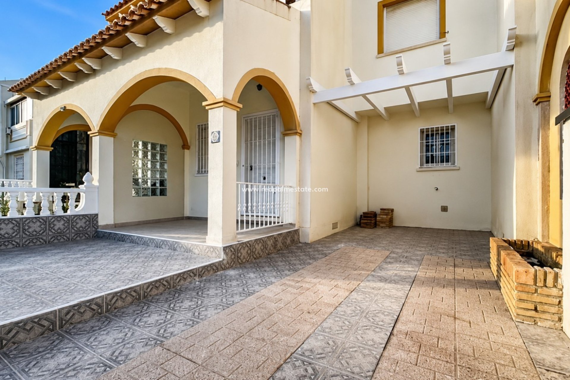 Reventa - Casa Adosada -
Orihuela Costa - Playa Flamenca