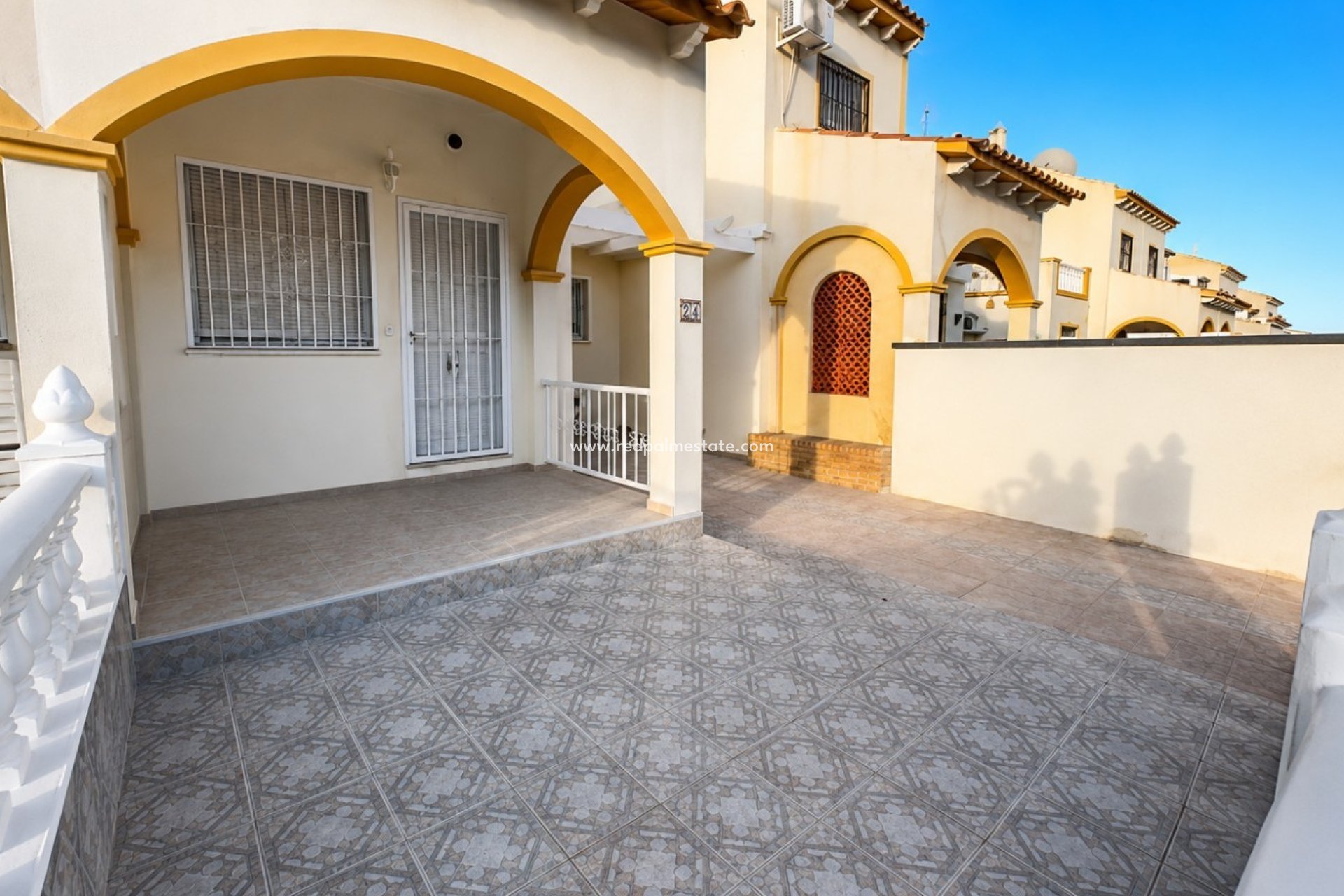 Reventa - Casa Adosada -
Orihuela Costa - Playa Flamenca