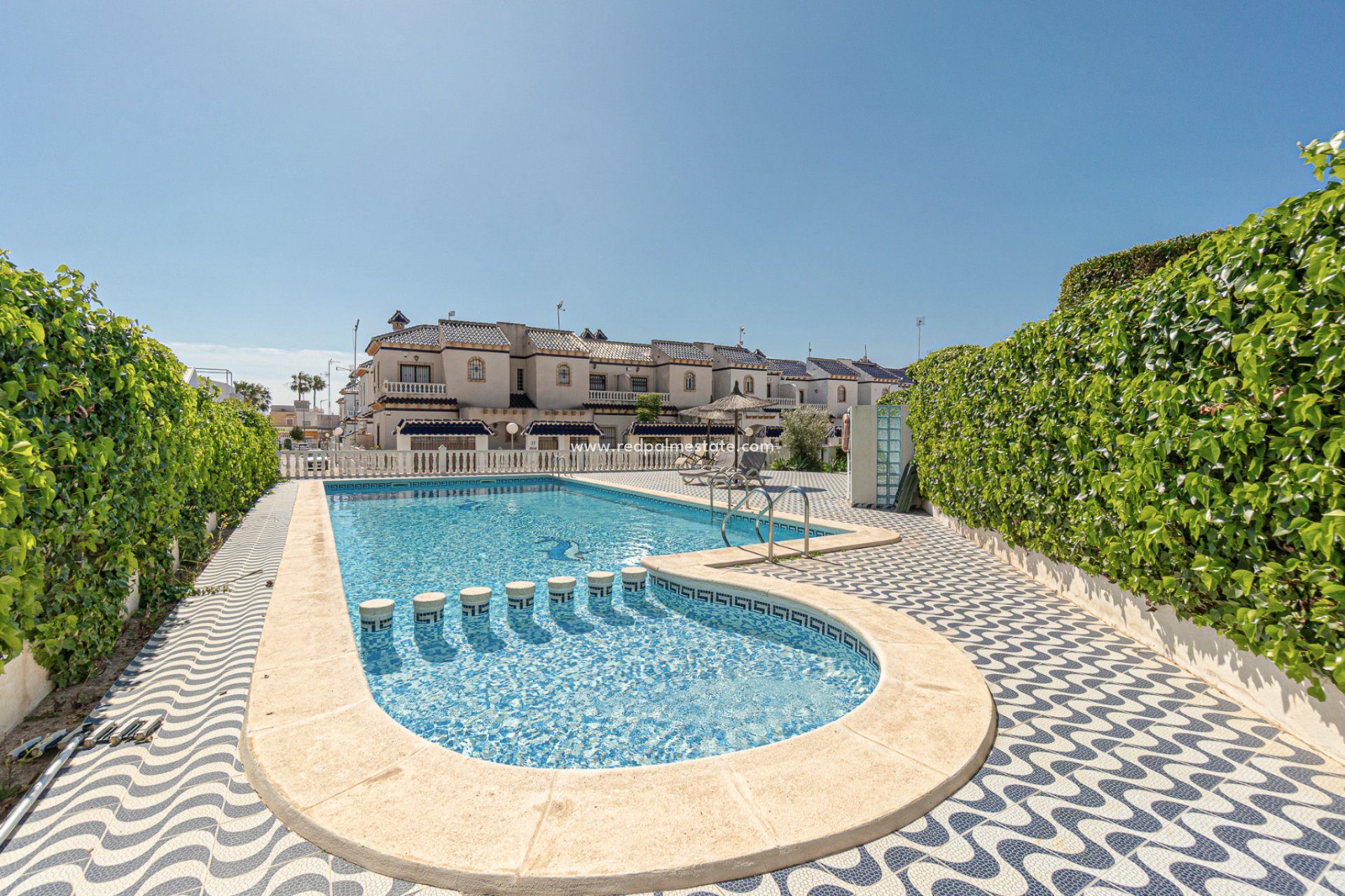 Reventa - Casa Adosada -
Orihuela Costa - Playa Flamenca