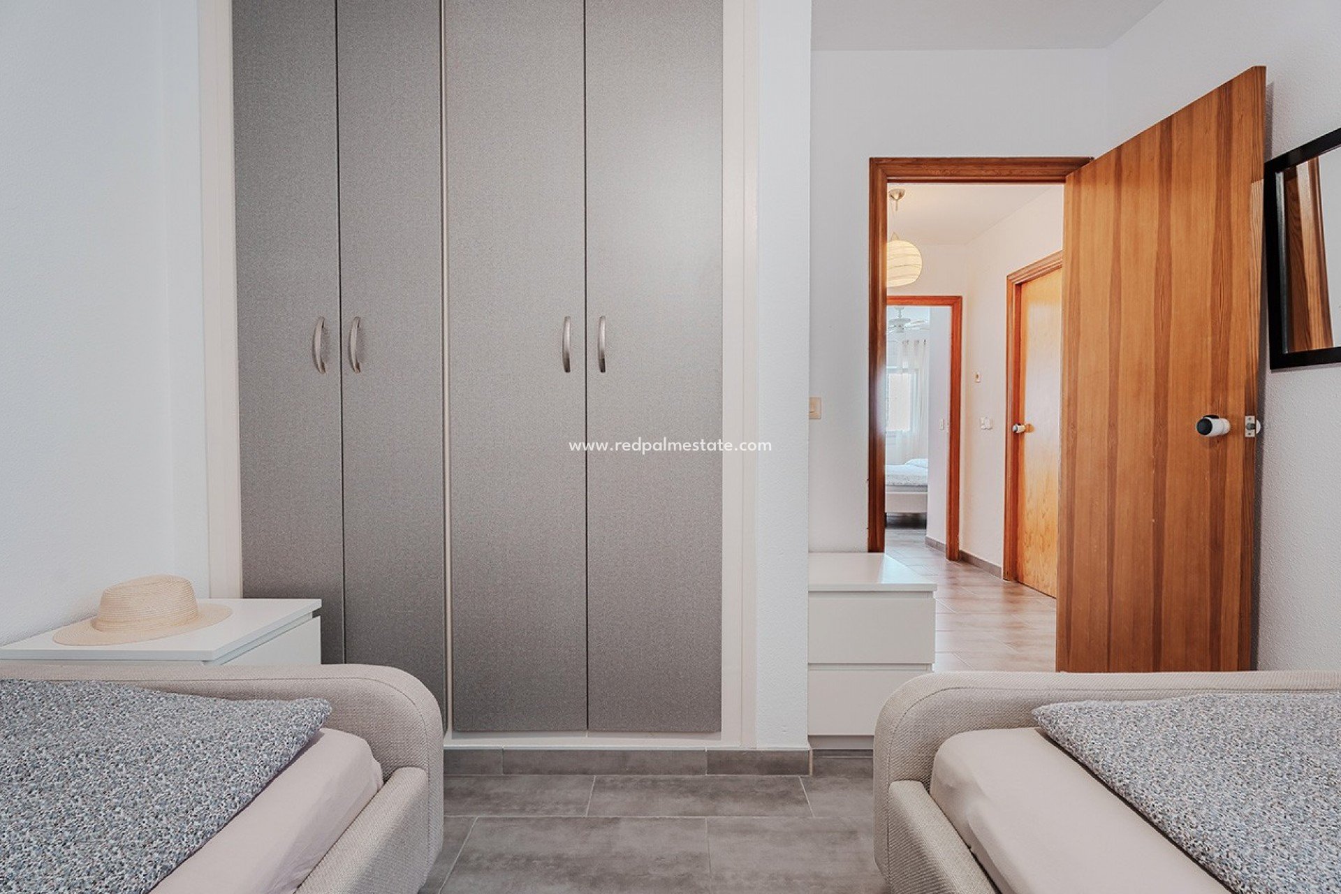 Reventa - Casa Adosada -
Orihuela Costa - Res. Las Filipinas