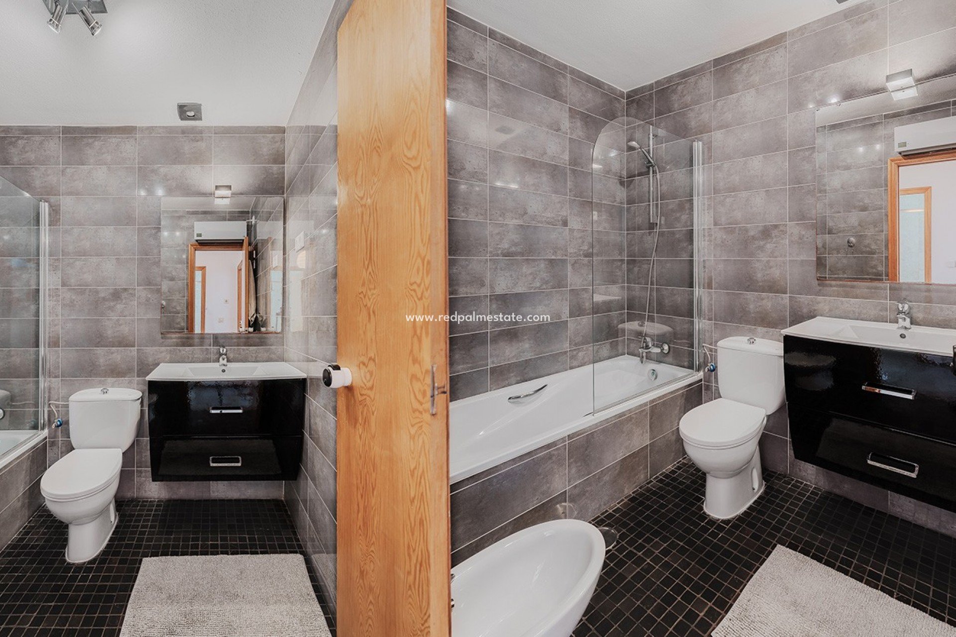 Reventa - Casa Adosada -
Orihuela Costa - Res. Las Filipinas