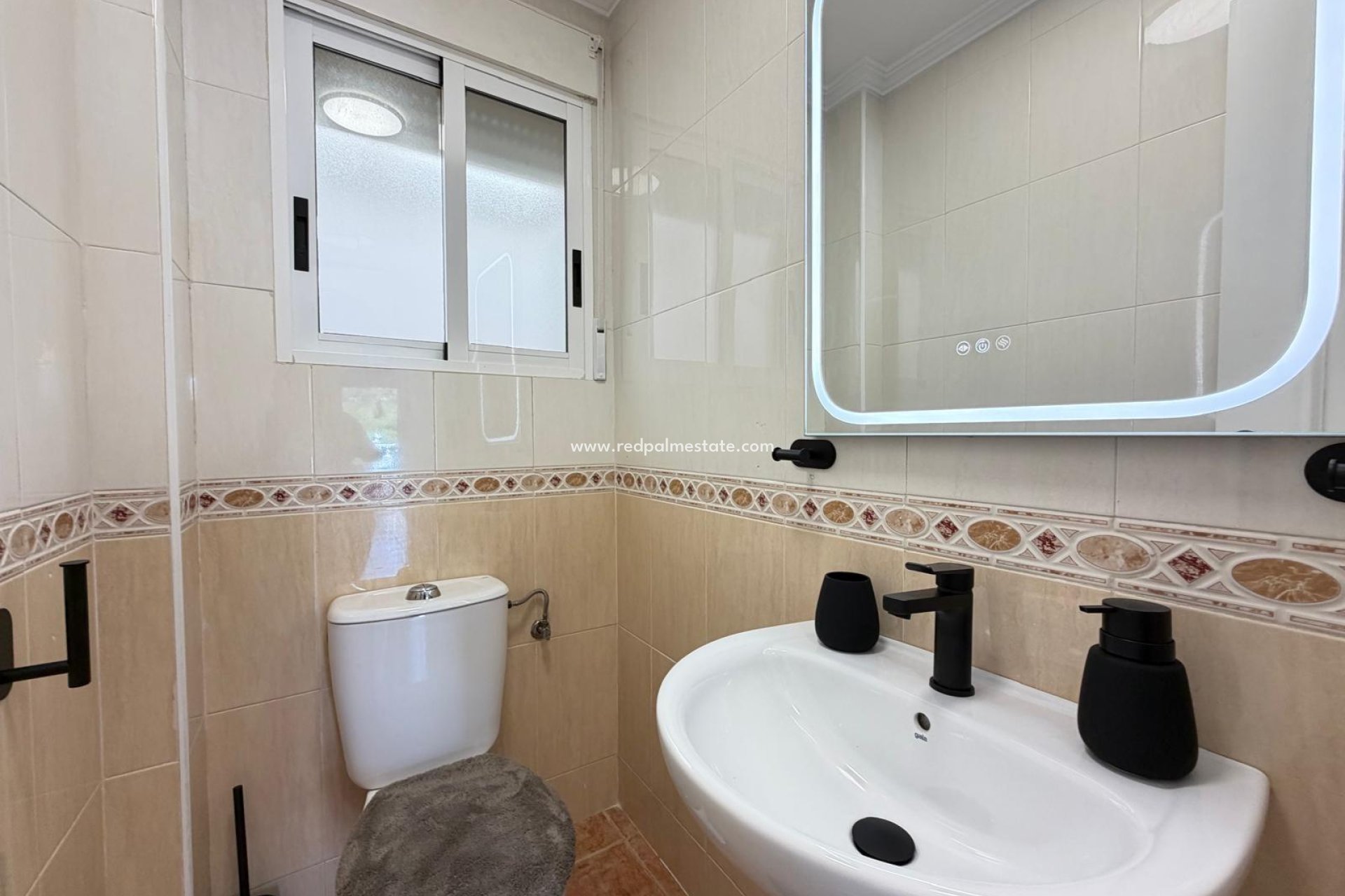 Reventa - Casa Adosada -
Orihuela Costa - Rocio Del Mar