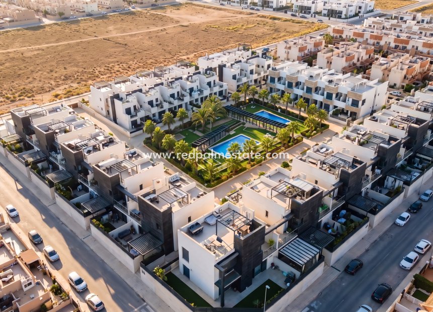 Reventa - Casa Adosada -
Orihuela Costa - Villamartín