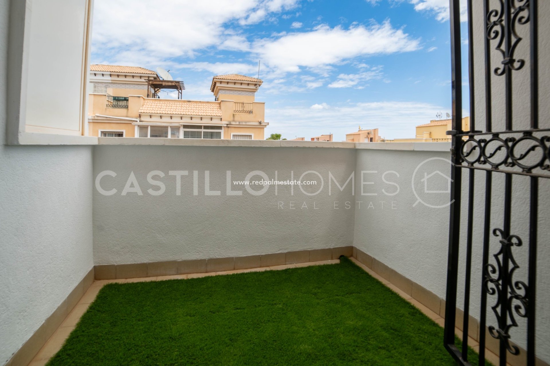 Reventa - Casa Adosada -
Orihuela Costa - Villamartín