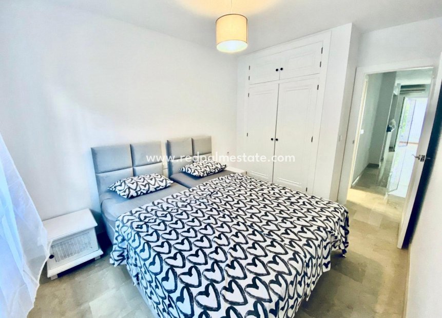 Reventa - Casa Adosada -
Orihuela Costa - Villamartín