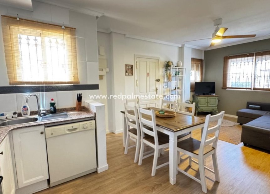 Reventa - Casa Adosada -
Orihuela Costa - Villamartín