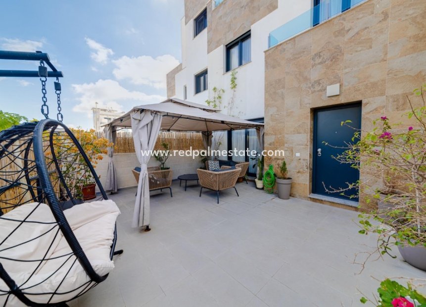 Reventa - Casa Adosada -
Orihuela Costa - Villamartín