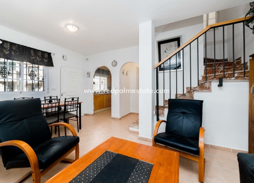 Reventa - Casa Adosada -
Orihuela Costa - Villamartín